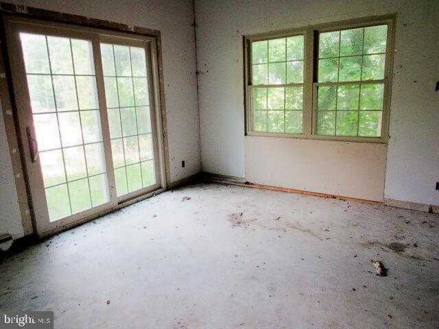 491 W Washington St photo 76