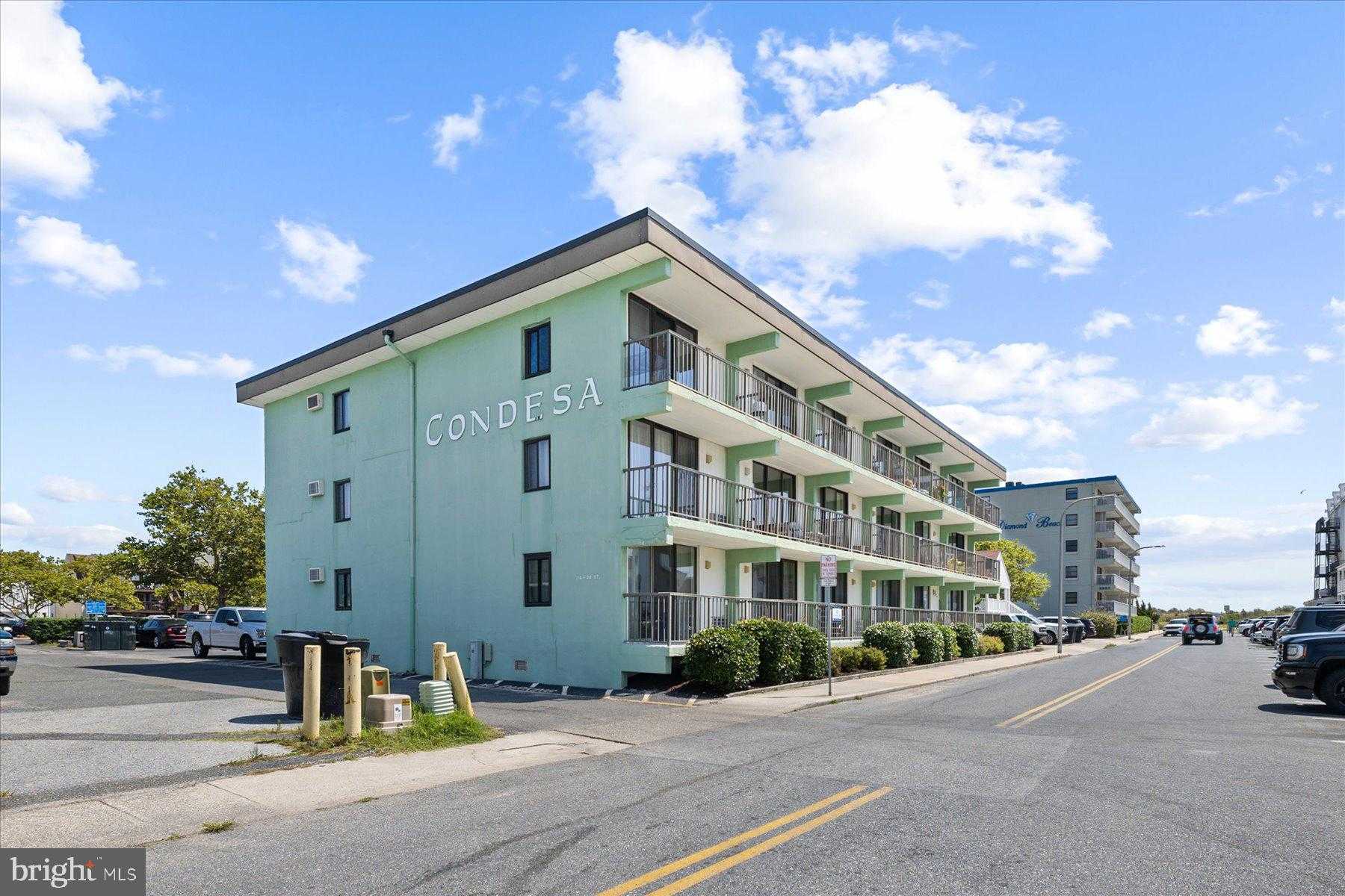 14 38th St Unit 301 photo 20