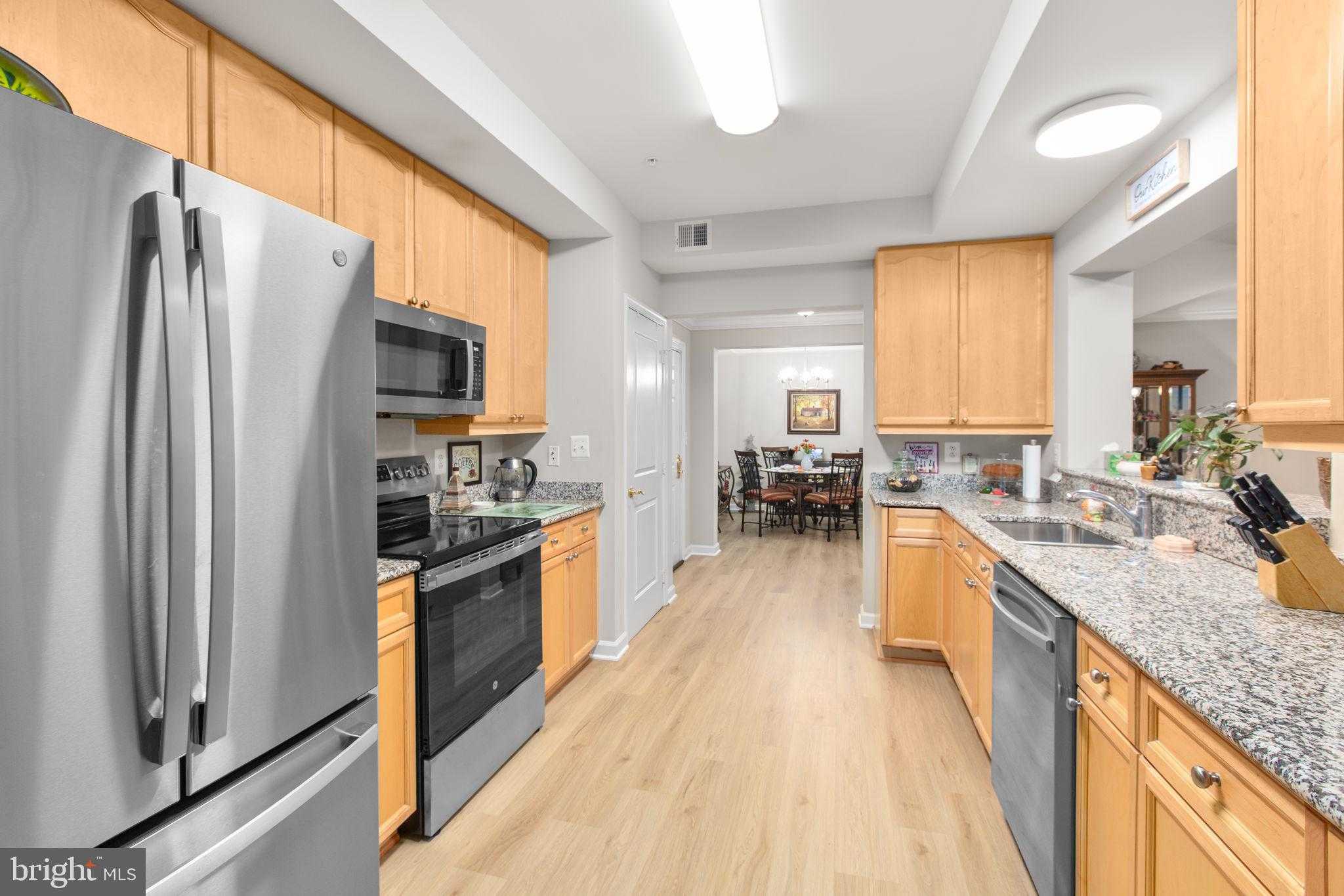 485 Harbor Side St Apt 412