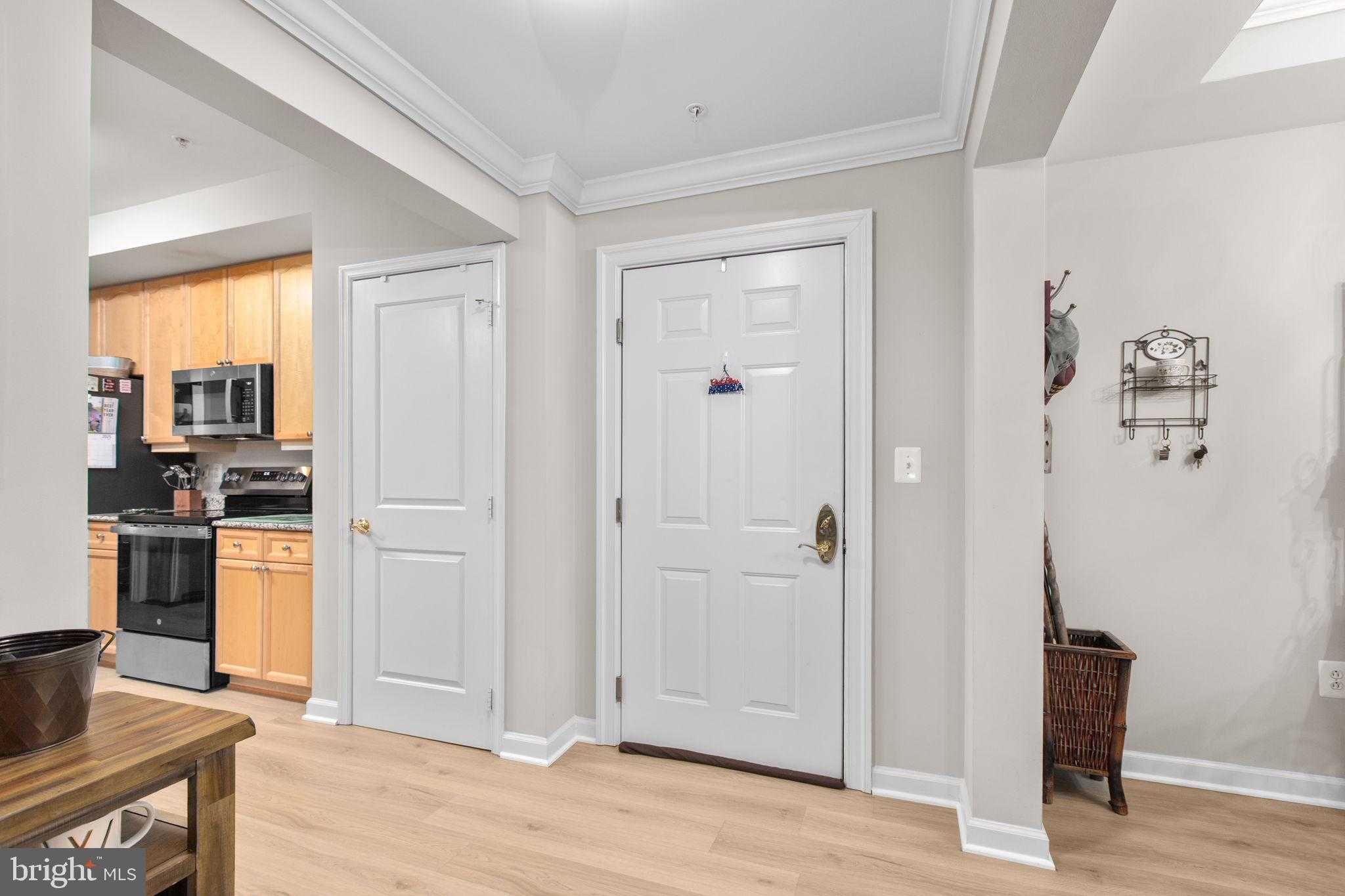 485 Harbor Side St Apt 412 photo 2