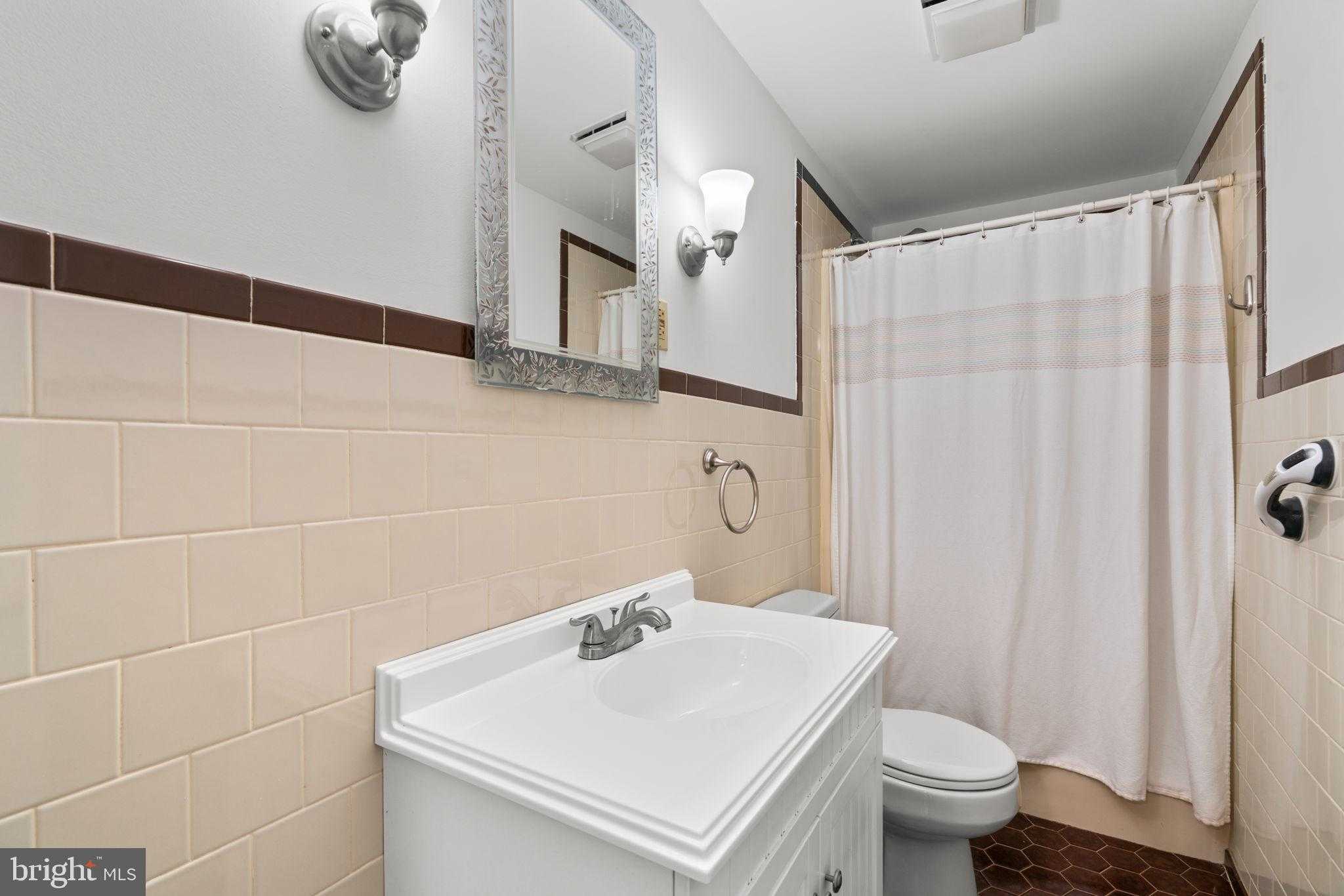 6566 Macbeth Way photo 24