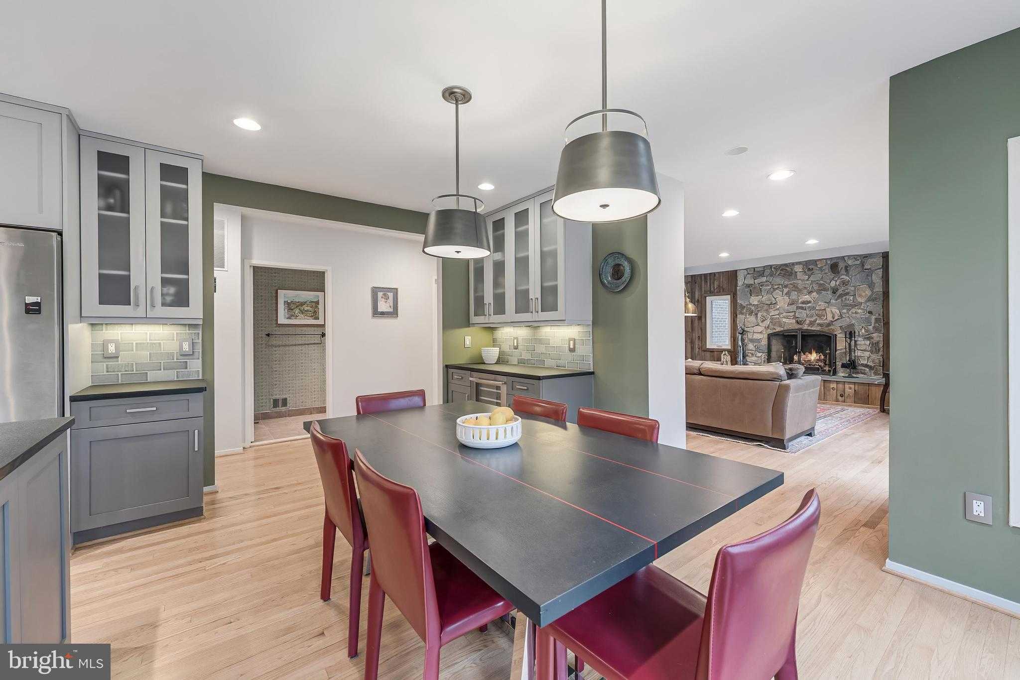 9216 Beech Hill Dr photo 30