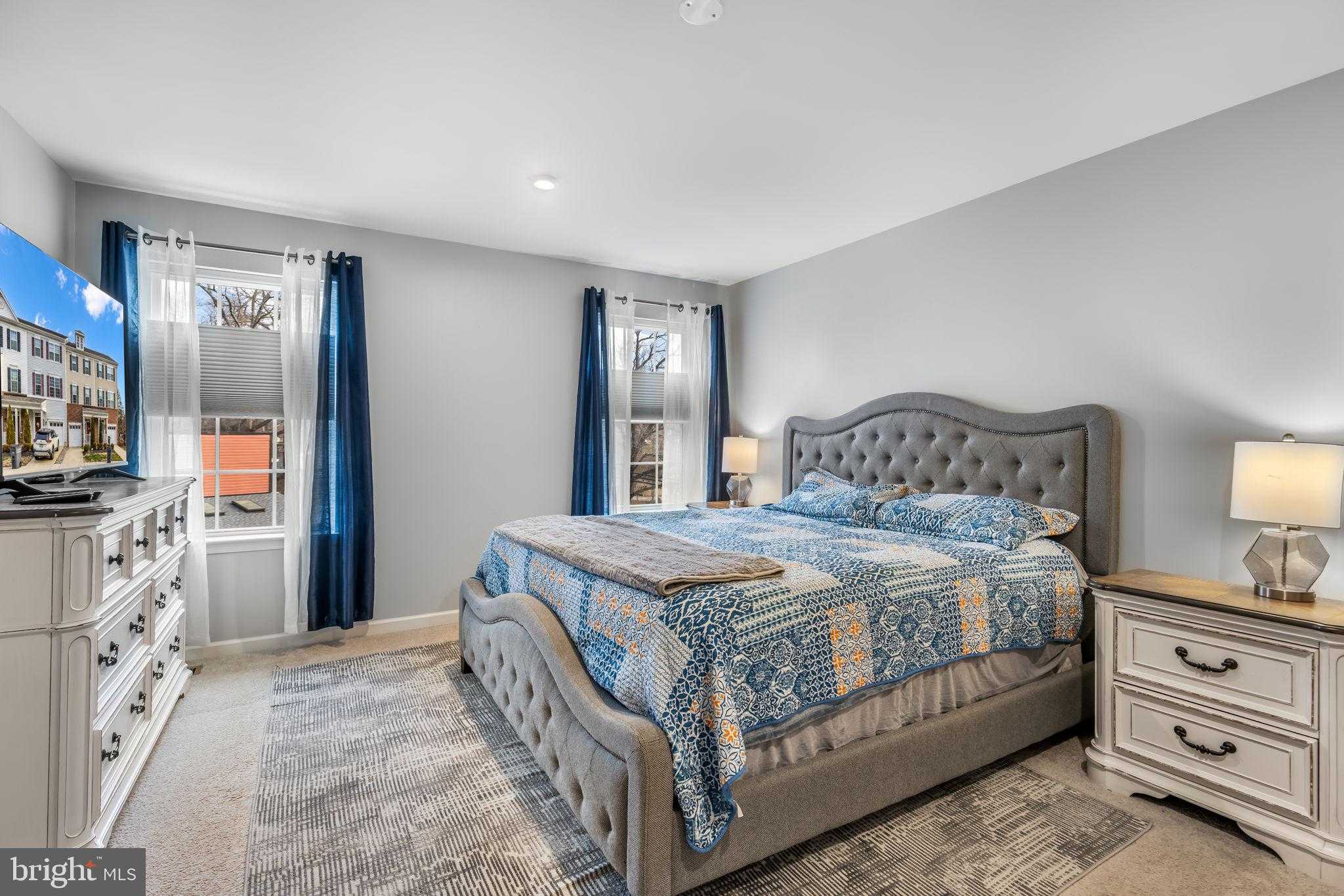 1592 Dorothy Ln photo 10