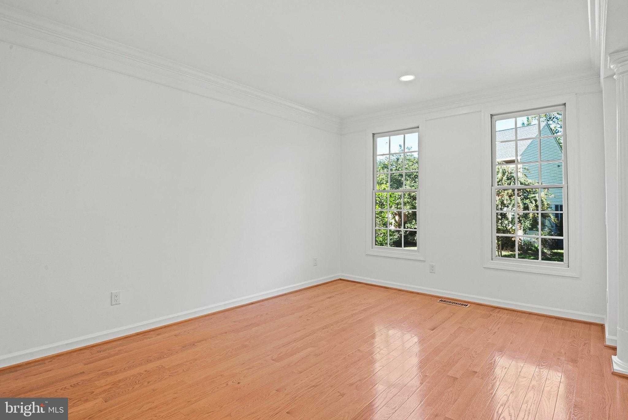 9927 Miles Stone CT photo 16