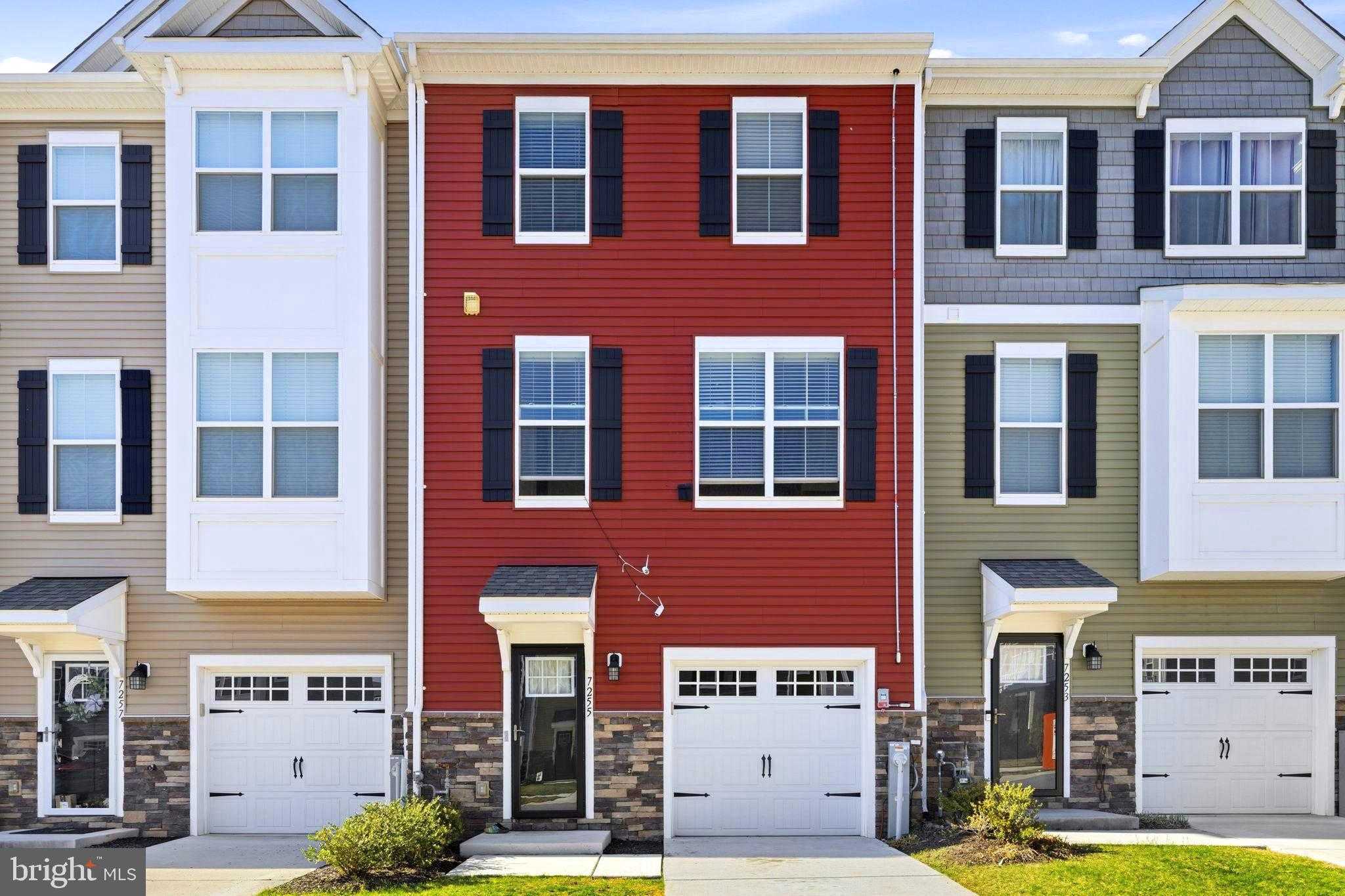 7255 Martin Farm Cir photo 2