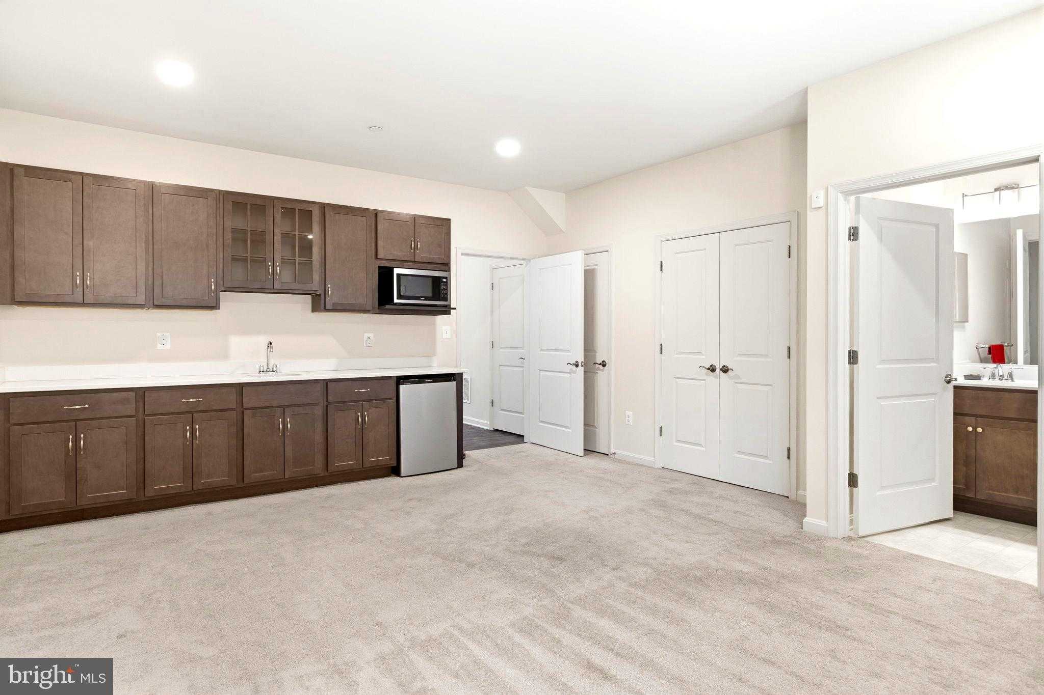 7255 Martin Farm Cir photo 7