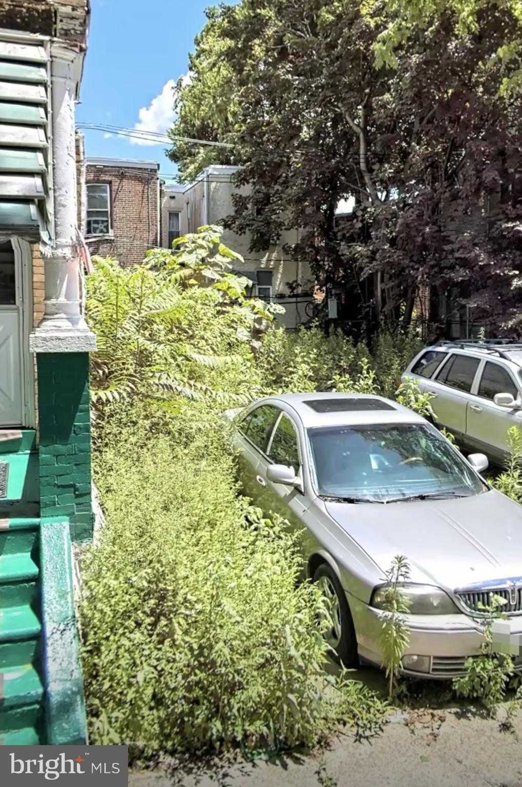 213 N Ruby St photo 2