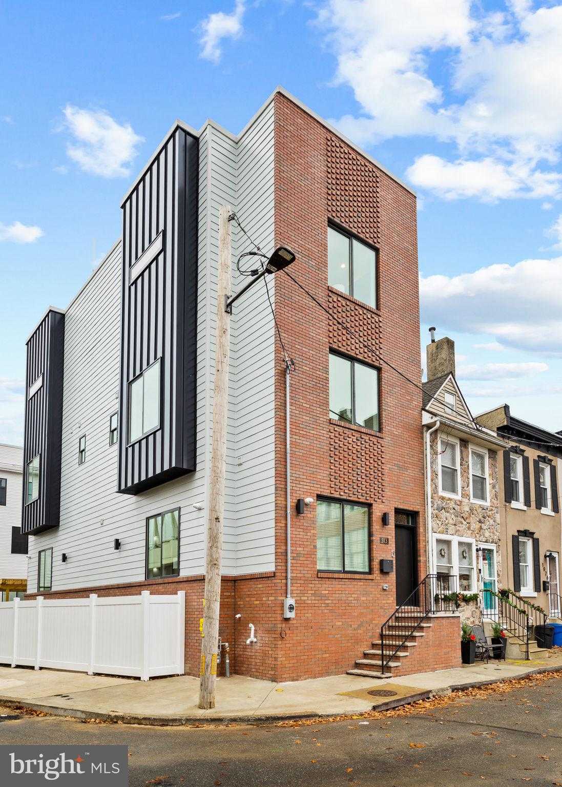 513 Salmon St photo 73