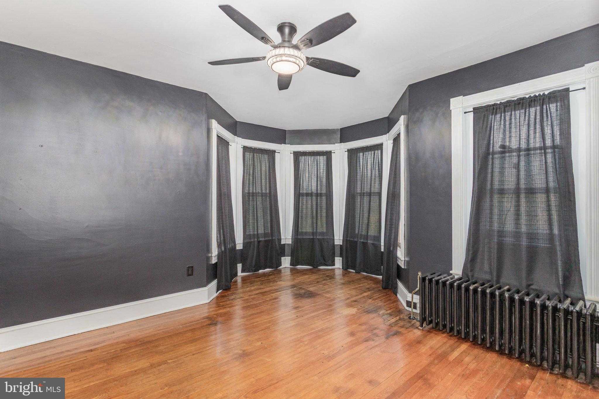 427 Hellam St photo 17