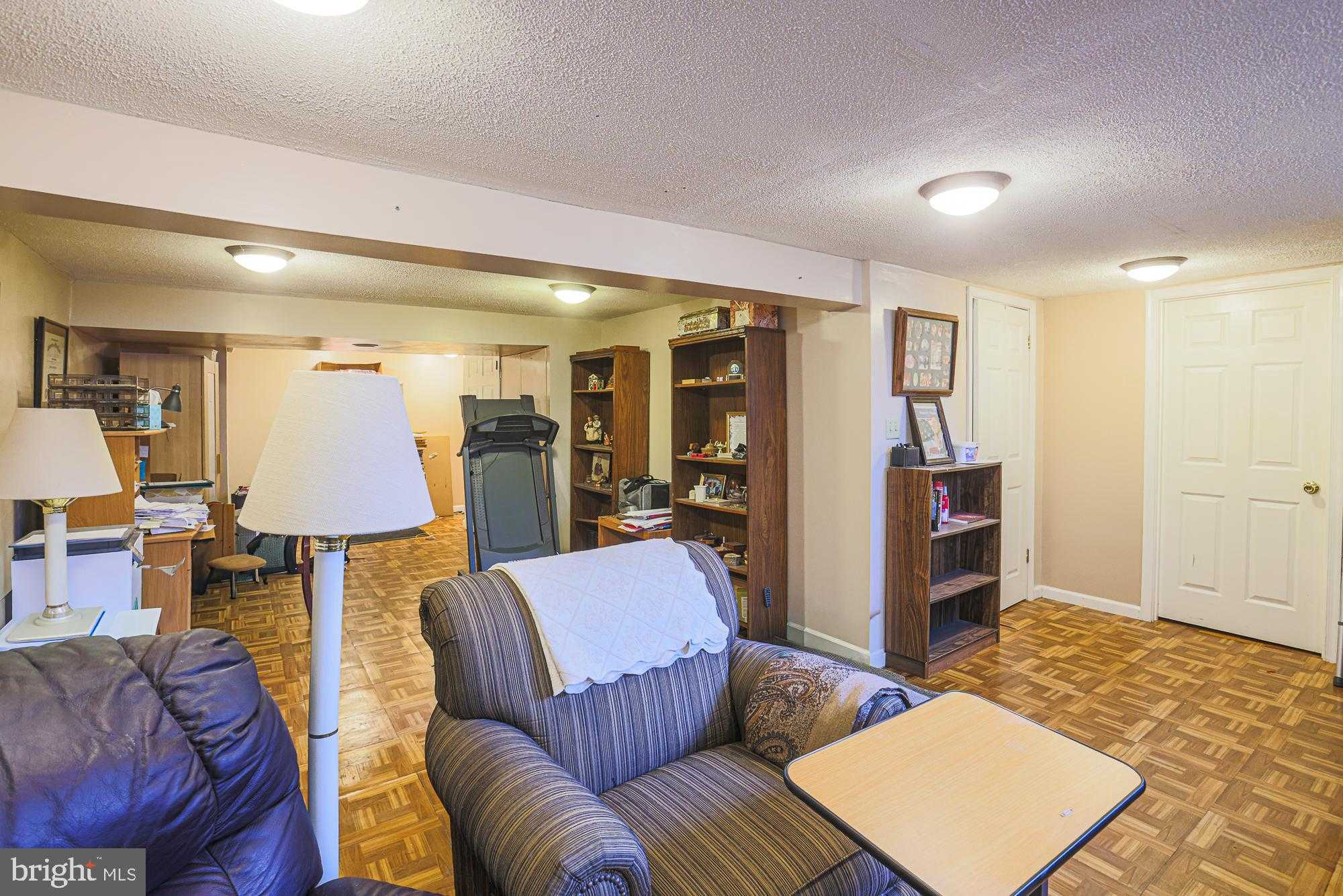 8205 Arrowhead Rd photo 12