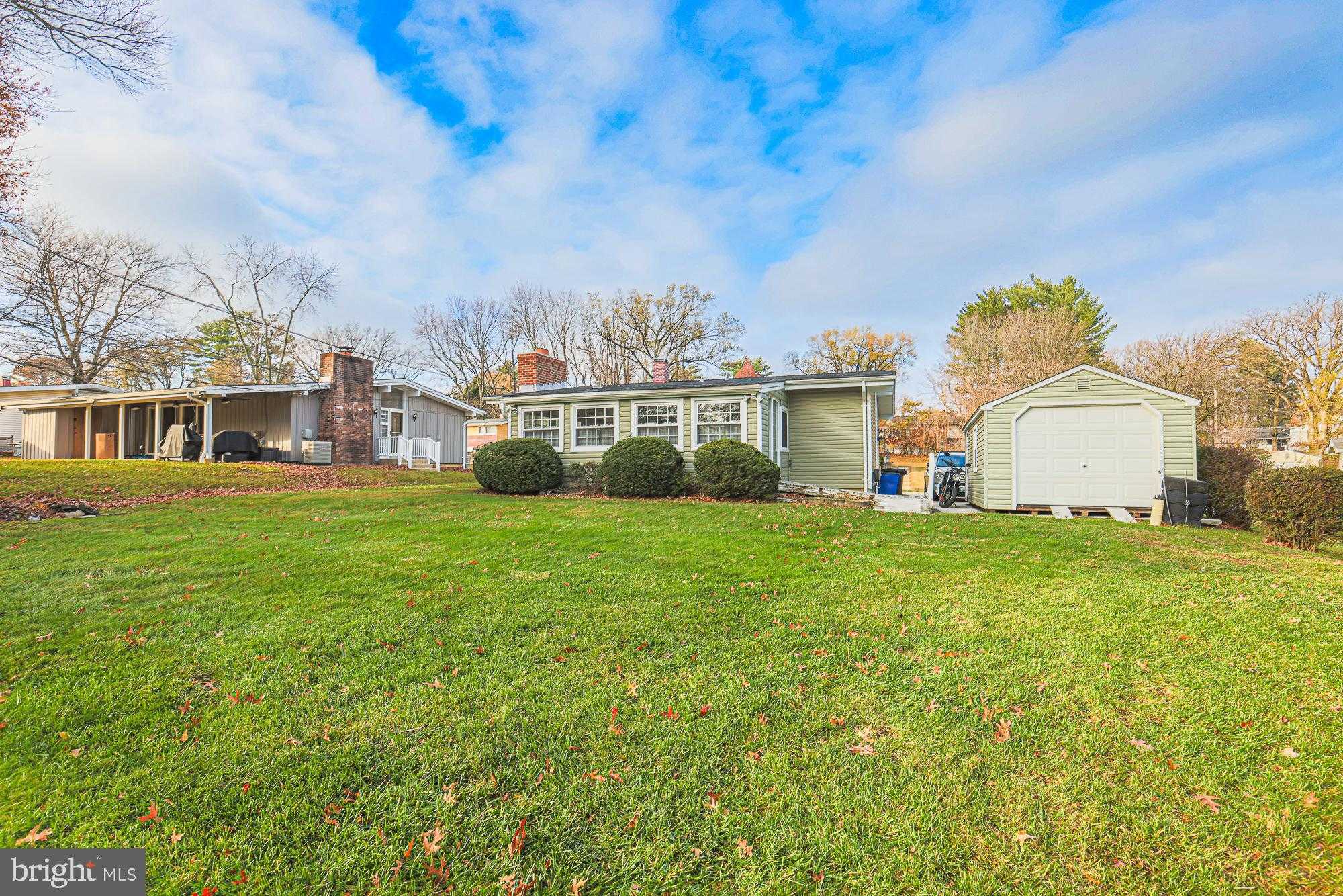 8205 Arrowhead Rd photo 8