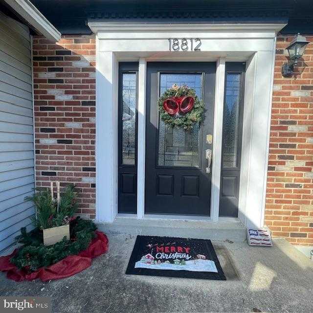 18812 Jade CT photo 3