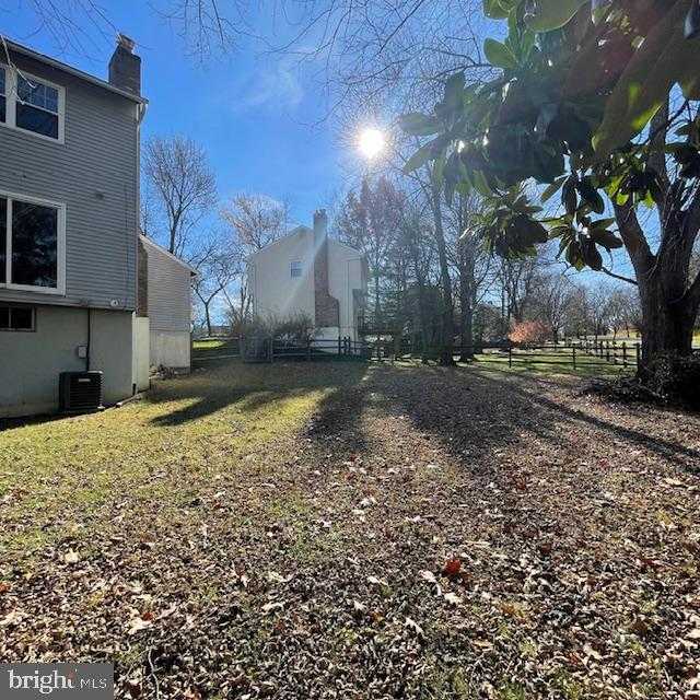 18812 Jade CT photo 32