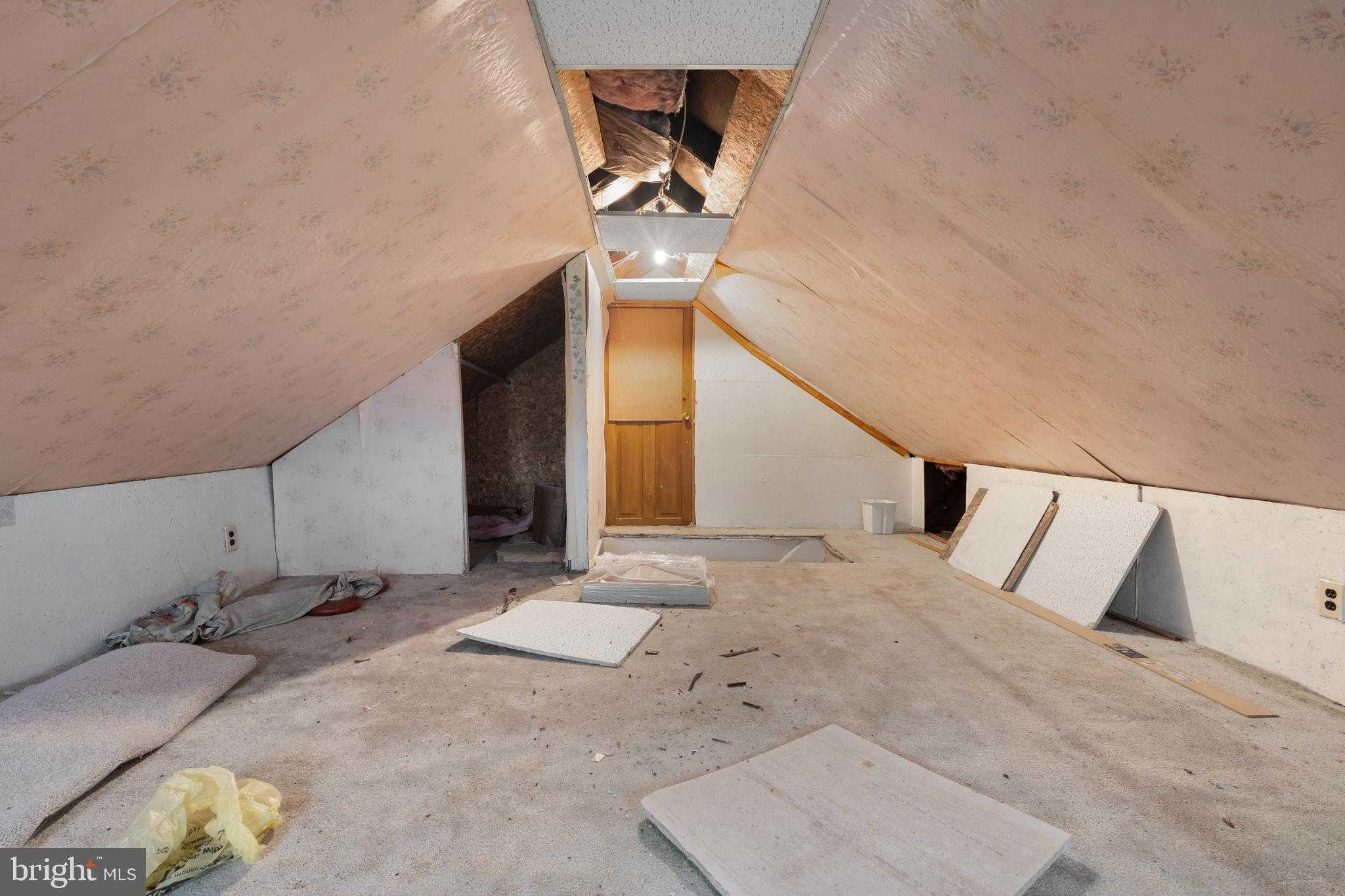 3876 Lincoln St photo 15