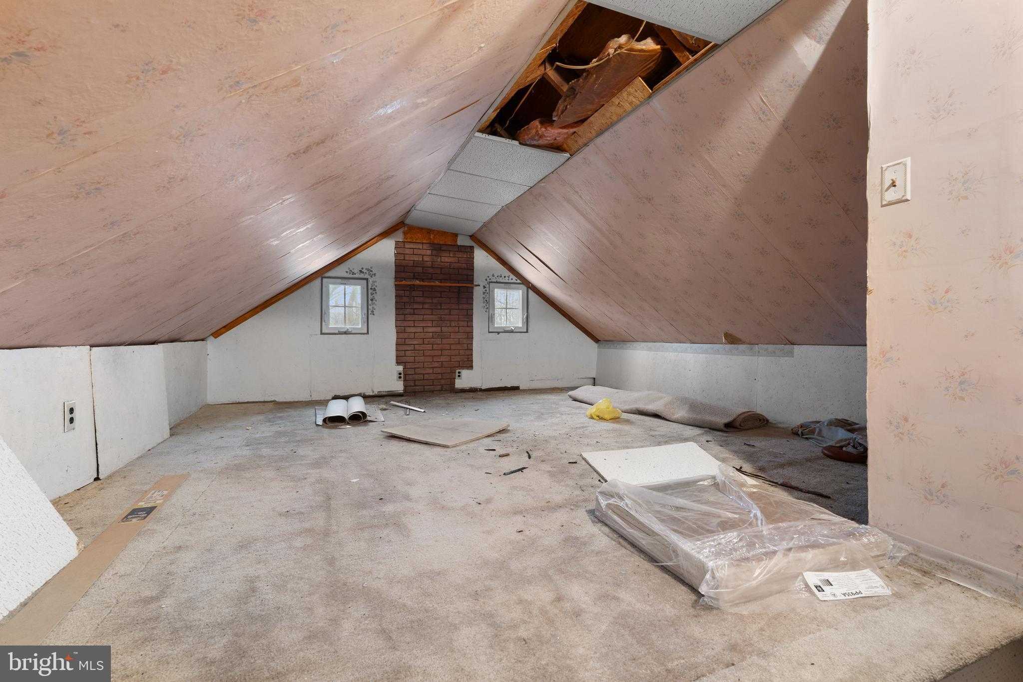 3876 Lincoln St photo 16