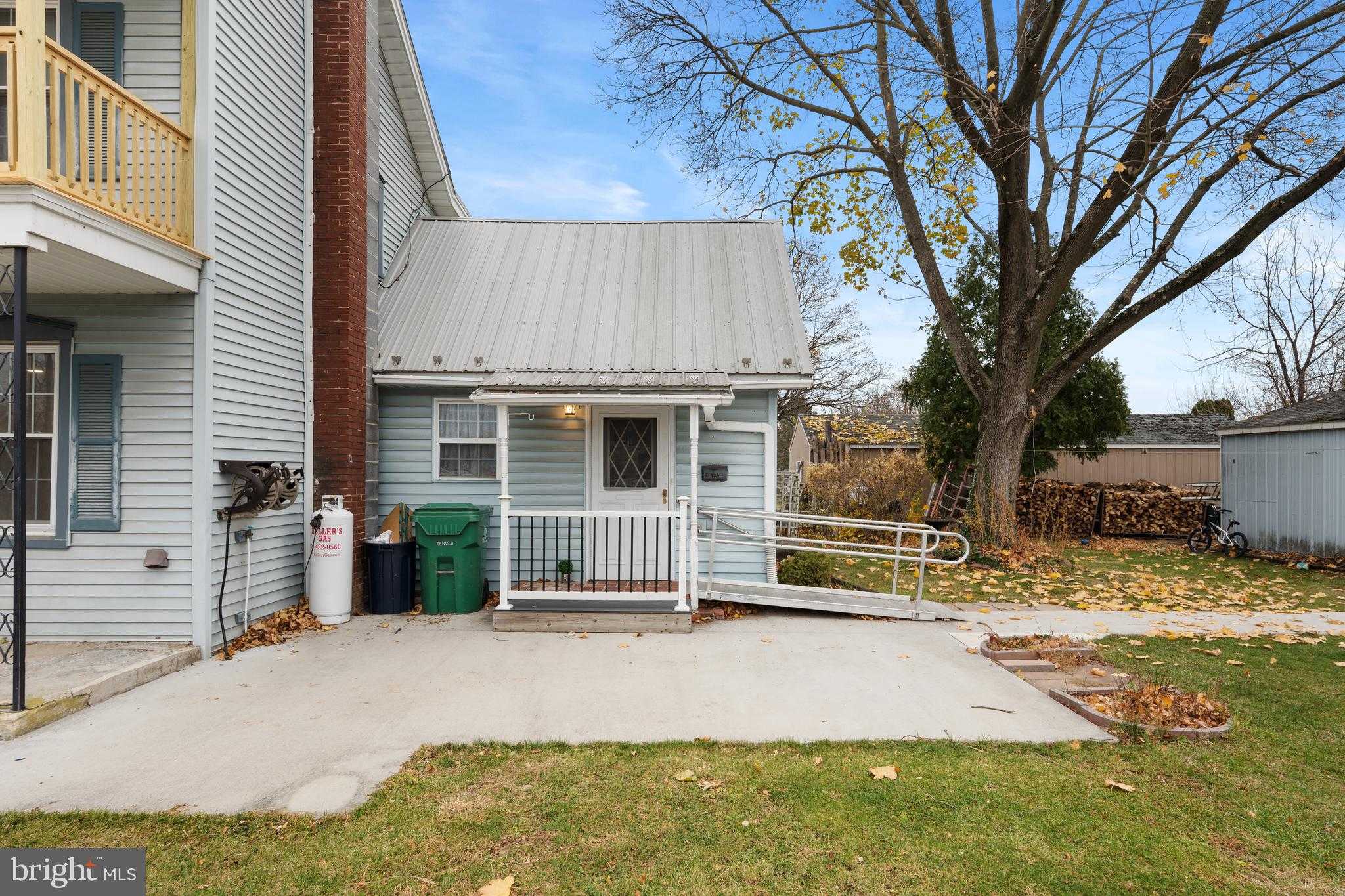 3876 Lincoln St photo 20