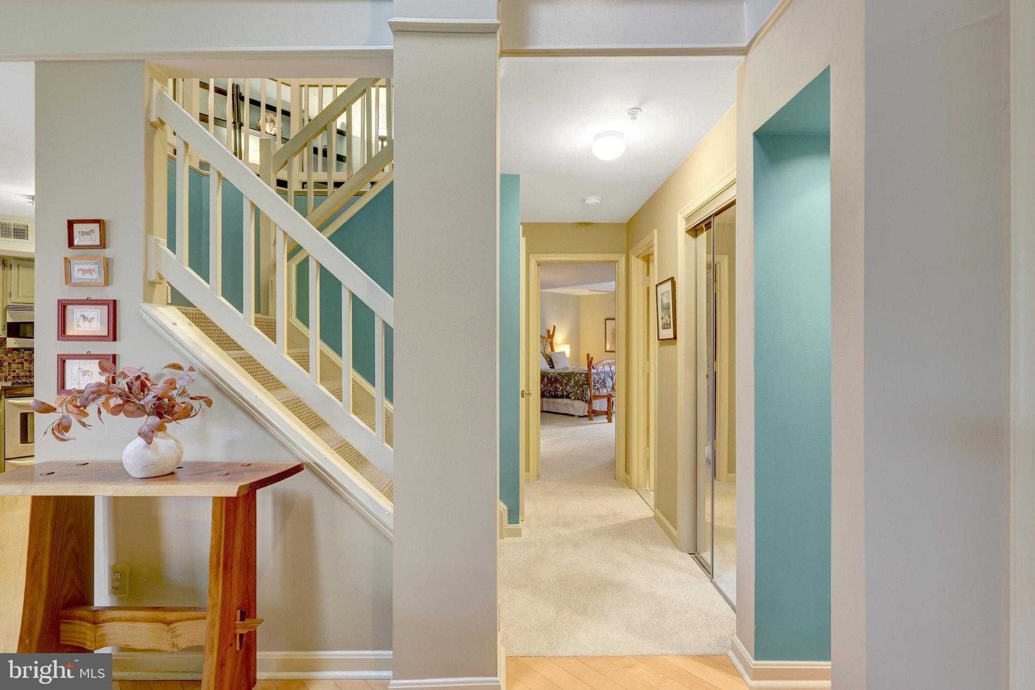 1334 Garden Wall Cir photo 9