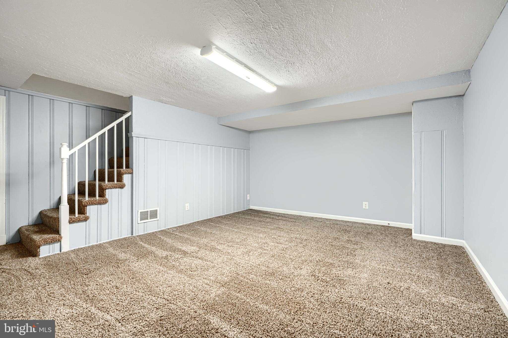 7807 Rockbourne Rd photo 28