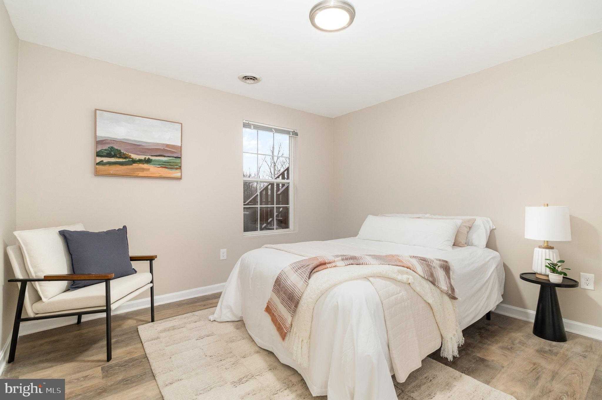 375 Meadow Trl photo 7