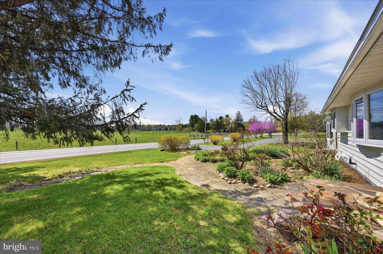 3093 Old Leetown Pike photo 78