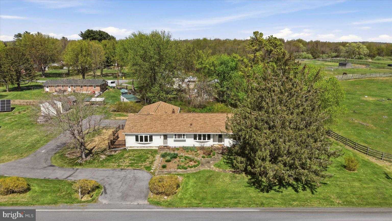 3093 Old Leetown Pike photo 82