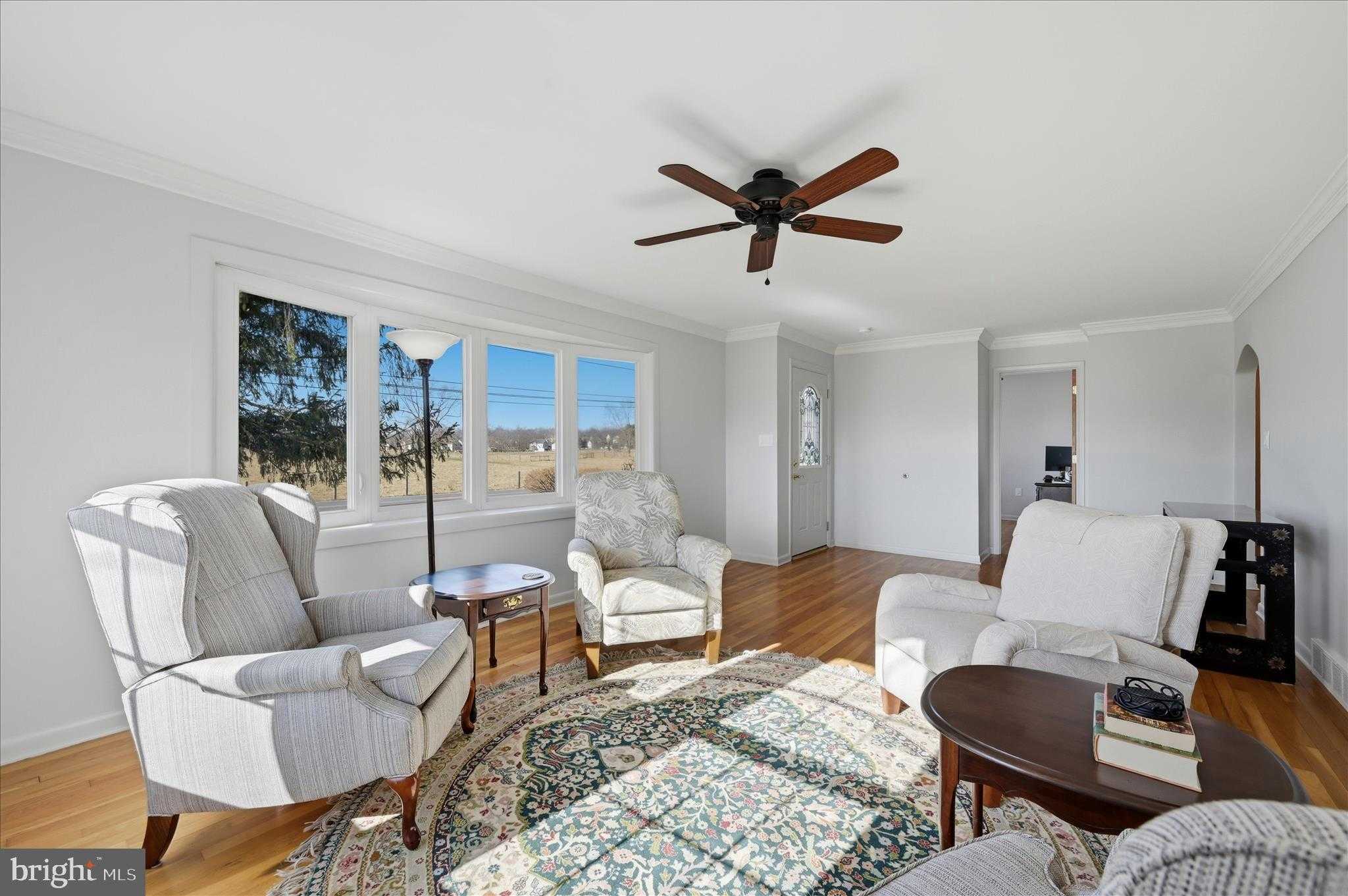 3093 Old Leetown Pike photo 9