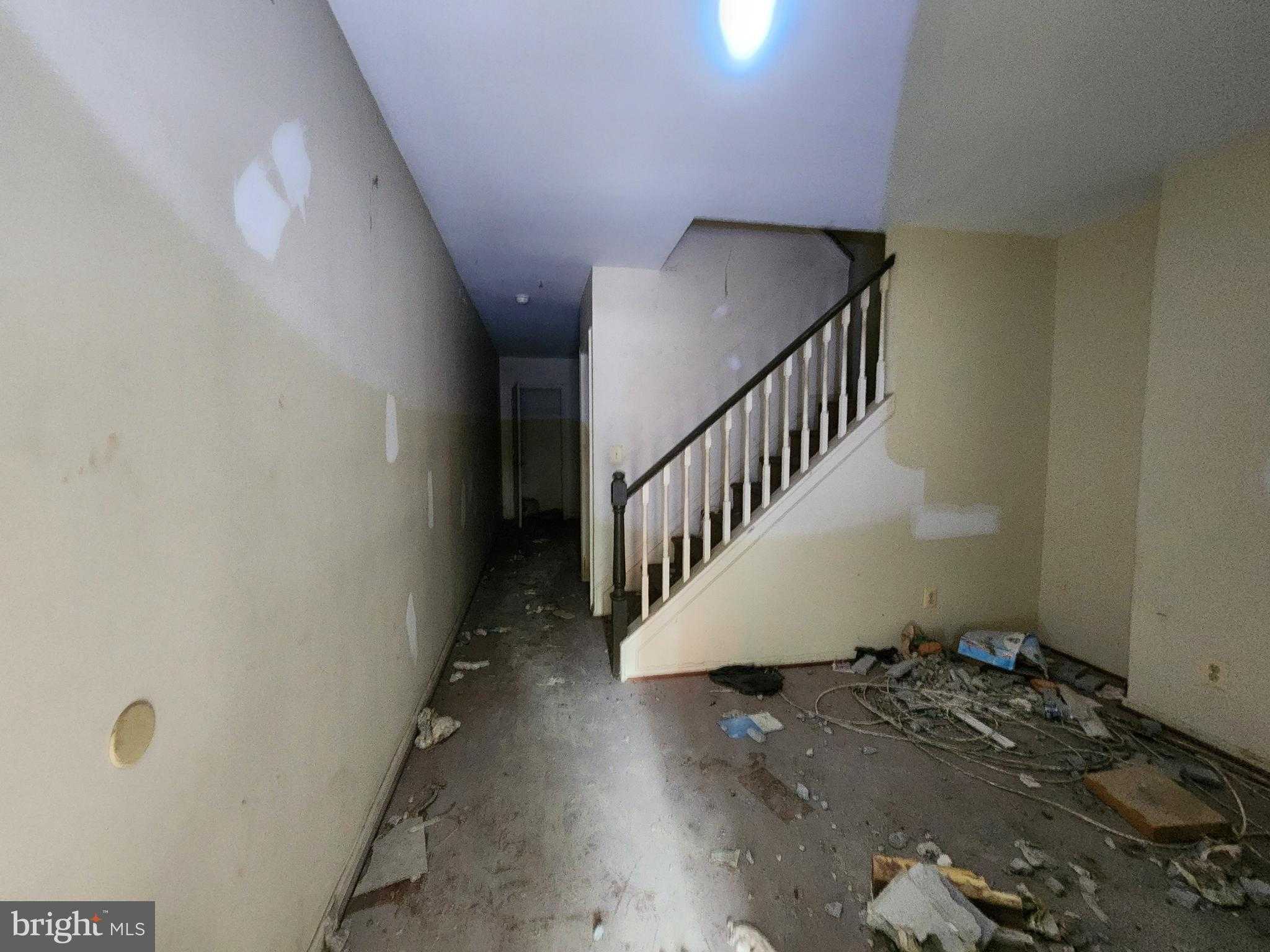 1800 Presbury St photo 2