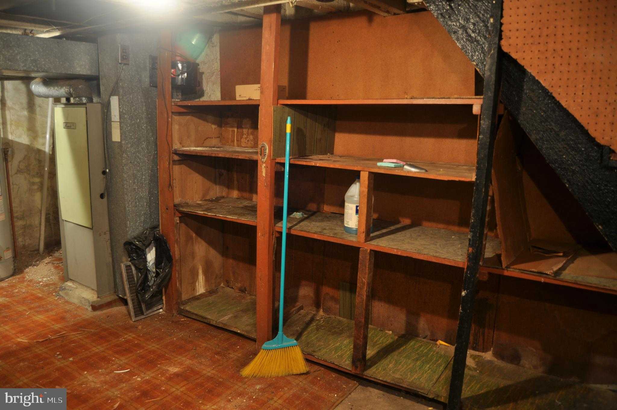 2630 S Hutchinson St photo 23