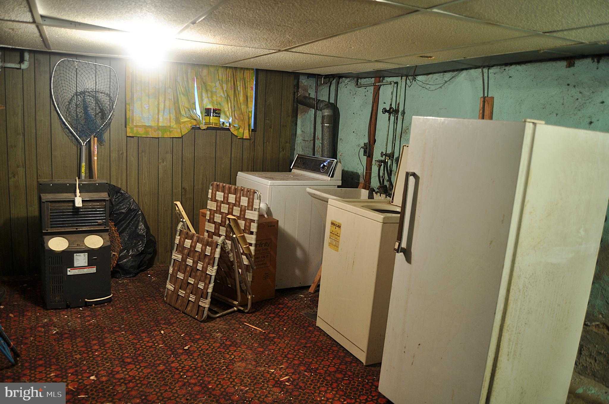 2630 S Hutchinson St photo 26