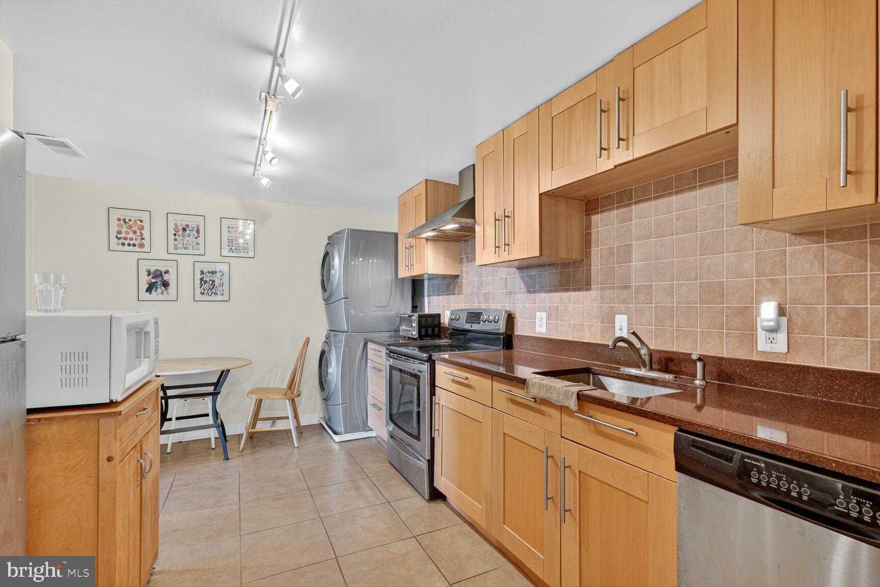 4601 N Park Ave Apt 1218t photo 8