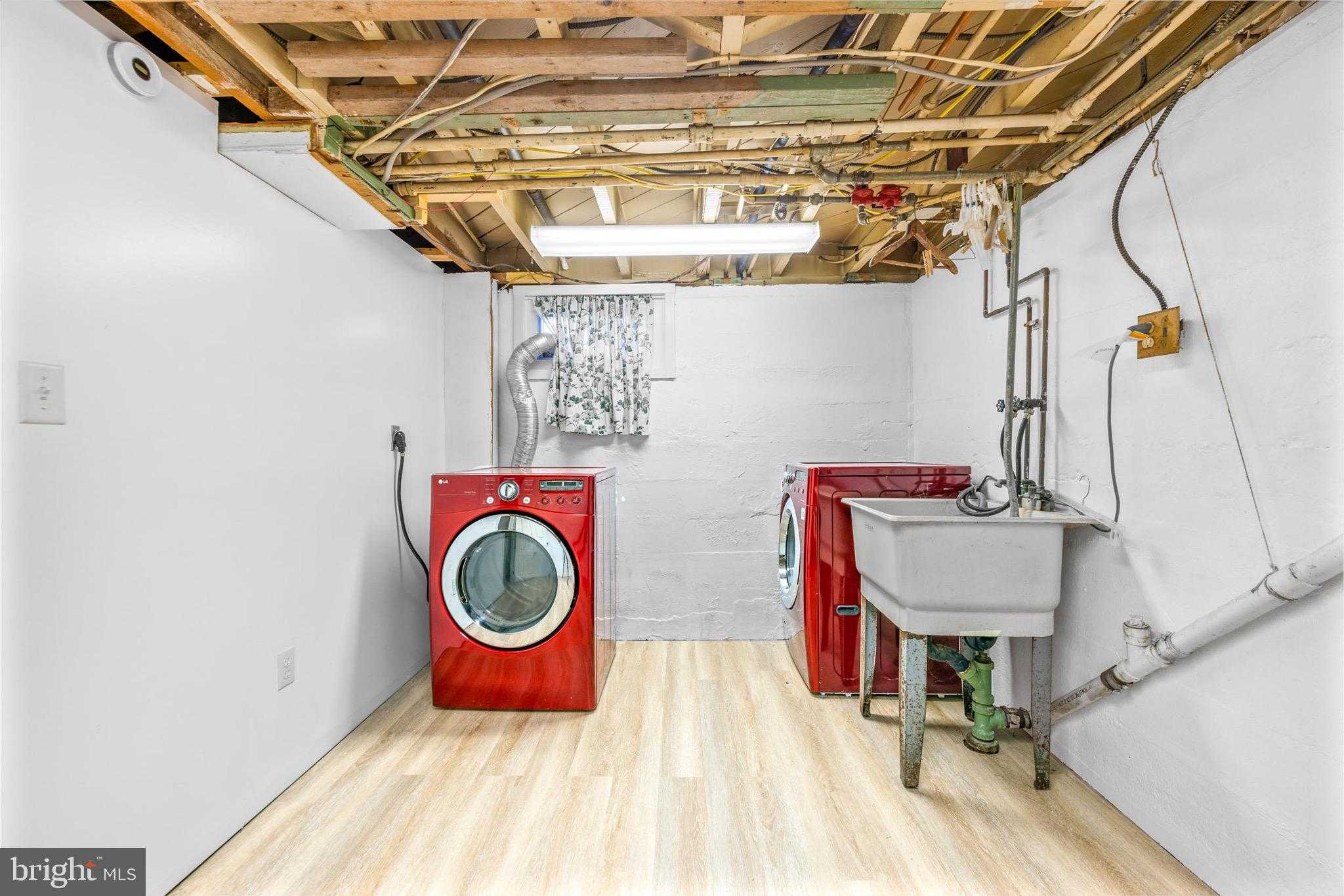 13 Harrison Ave N photo 39