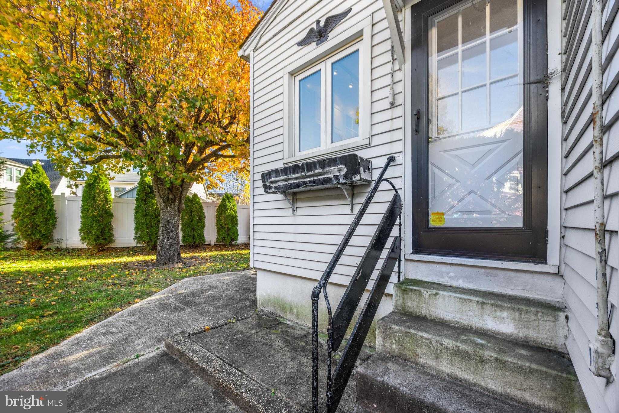 13 Harrison Ave N photo 48