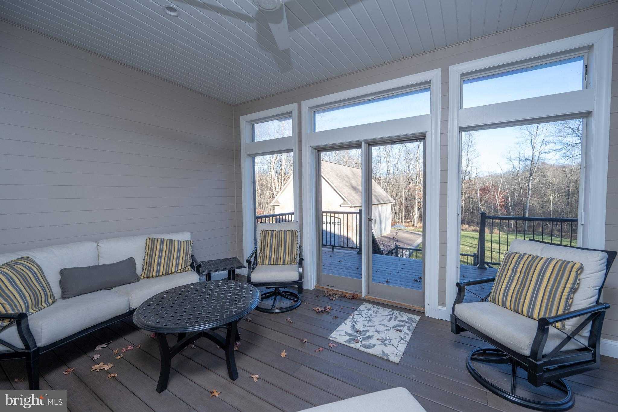 1001 Sutter Ln photo 16