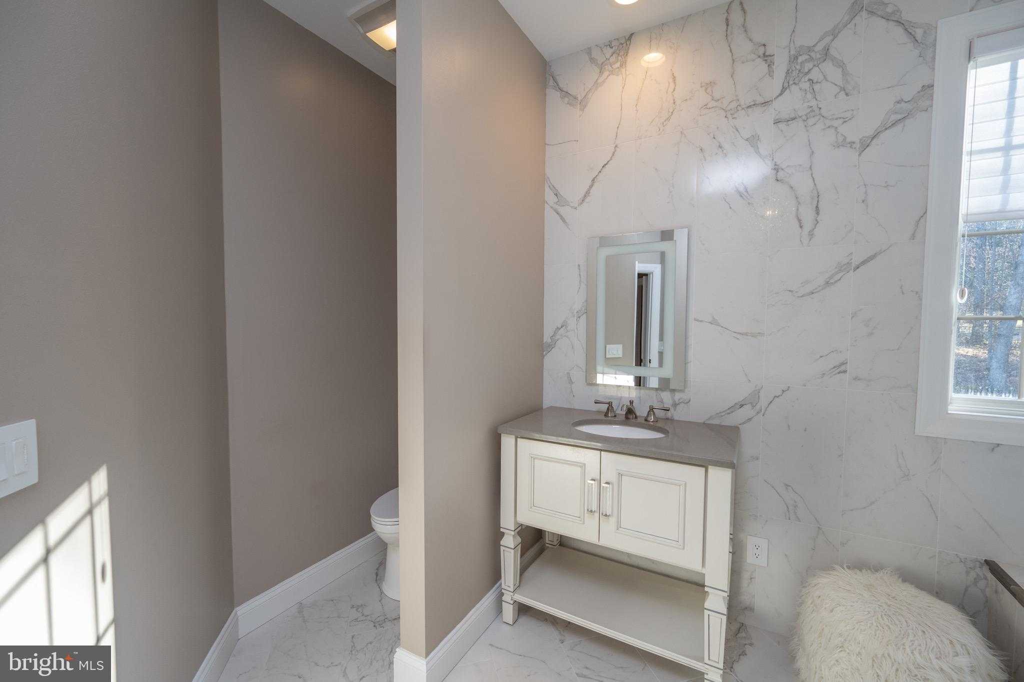 1001 Sutter Ln photo 29