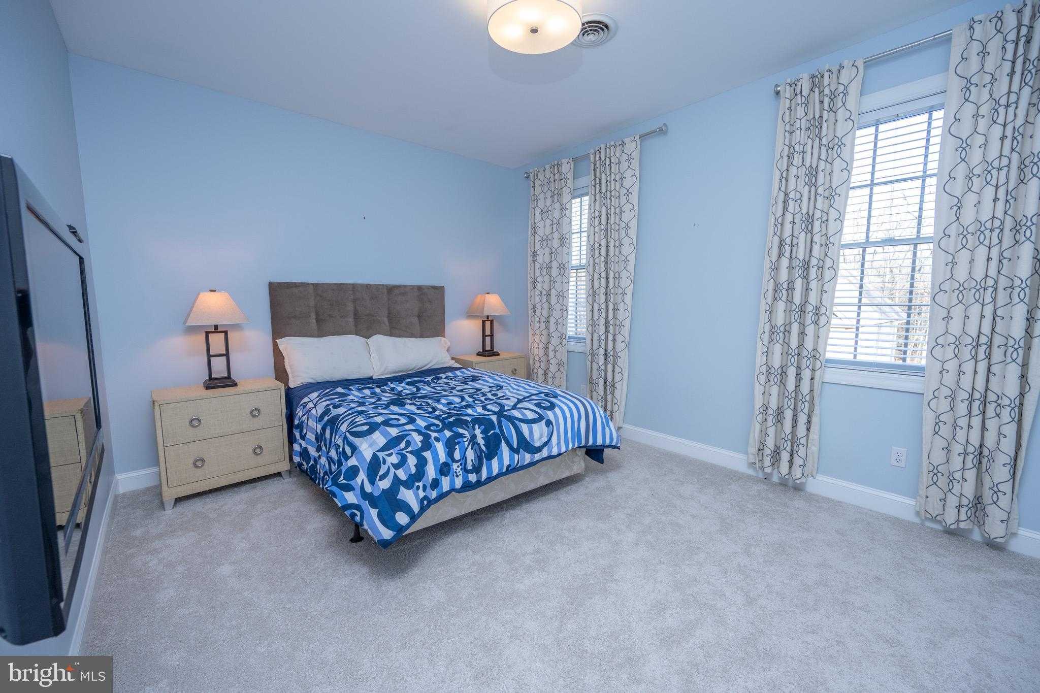 1001 Sutter Ln photo 45