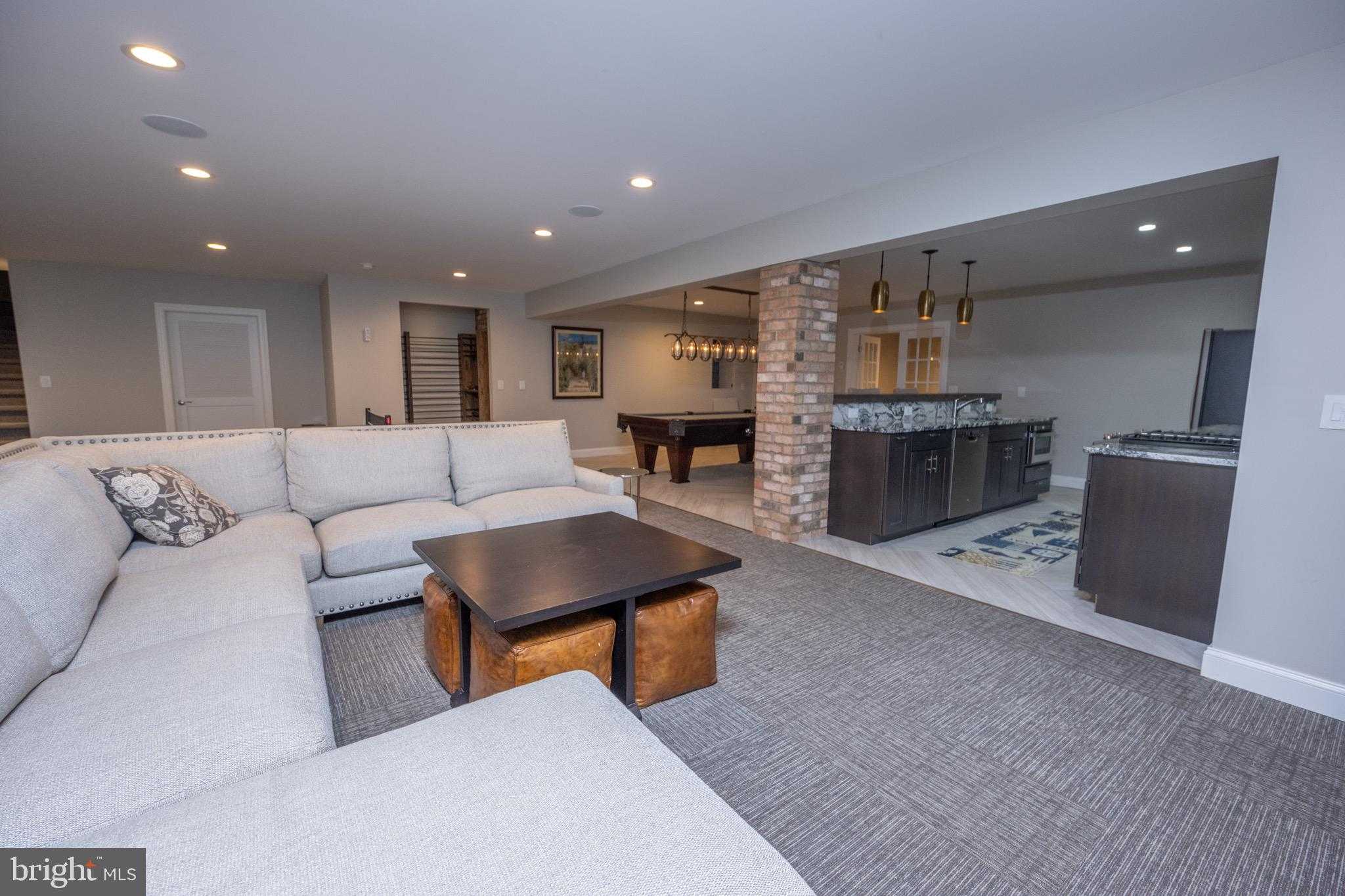 1001 Sutter Ln photo 55