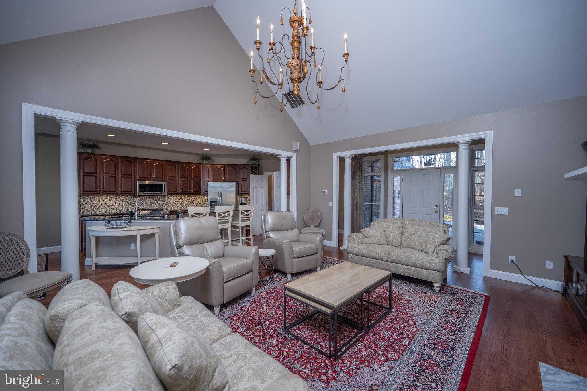 1001 Sutter Ln photo 6