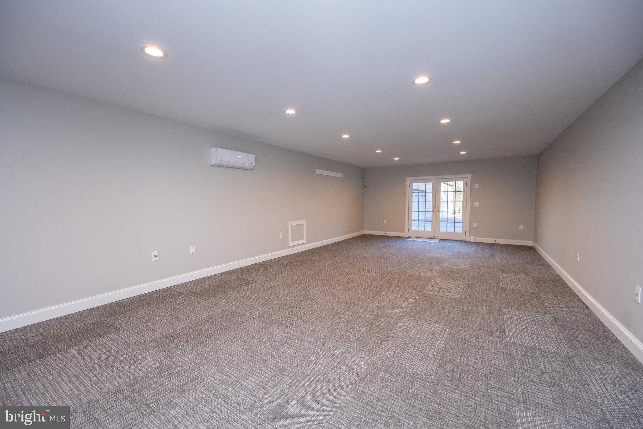 1001 Sutter Ln photo 62