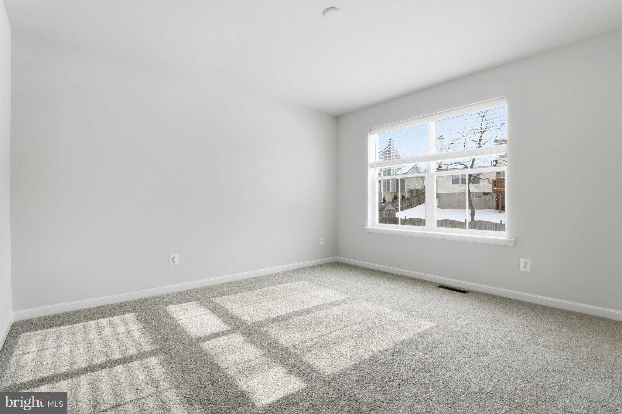 345 Tumblers Way photo 21