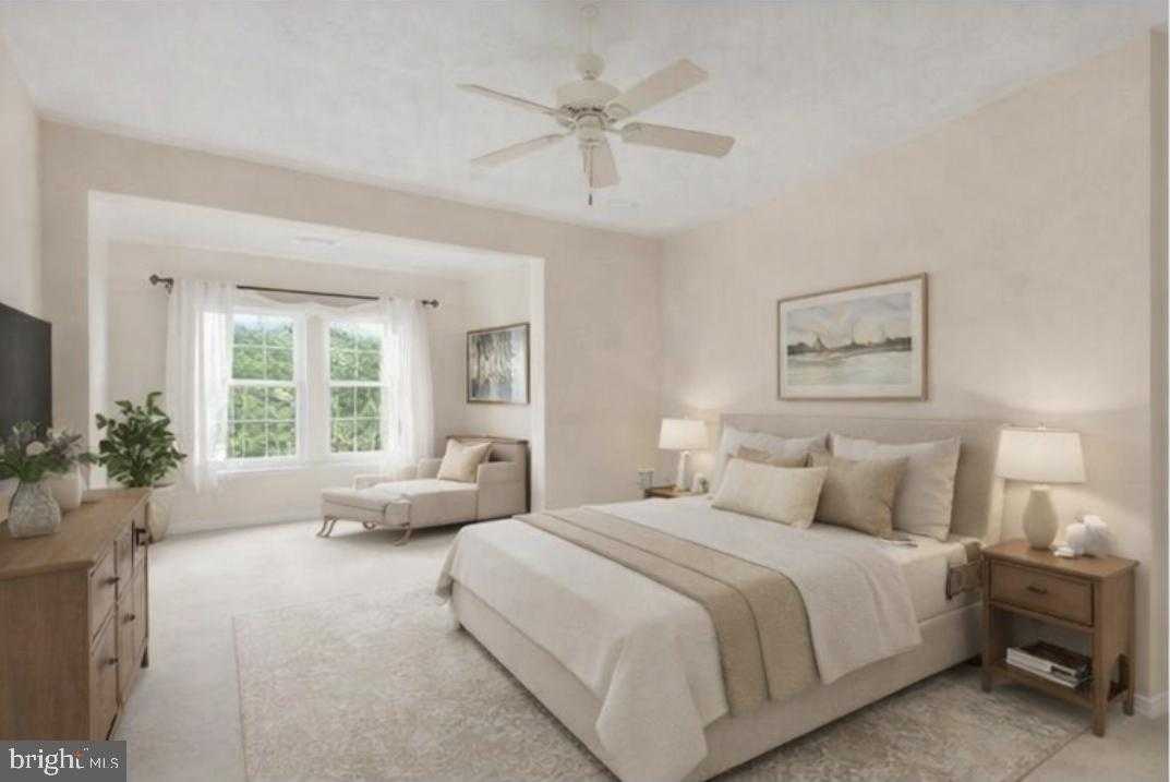 9501 Kingscroft Ter photo 4