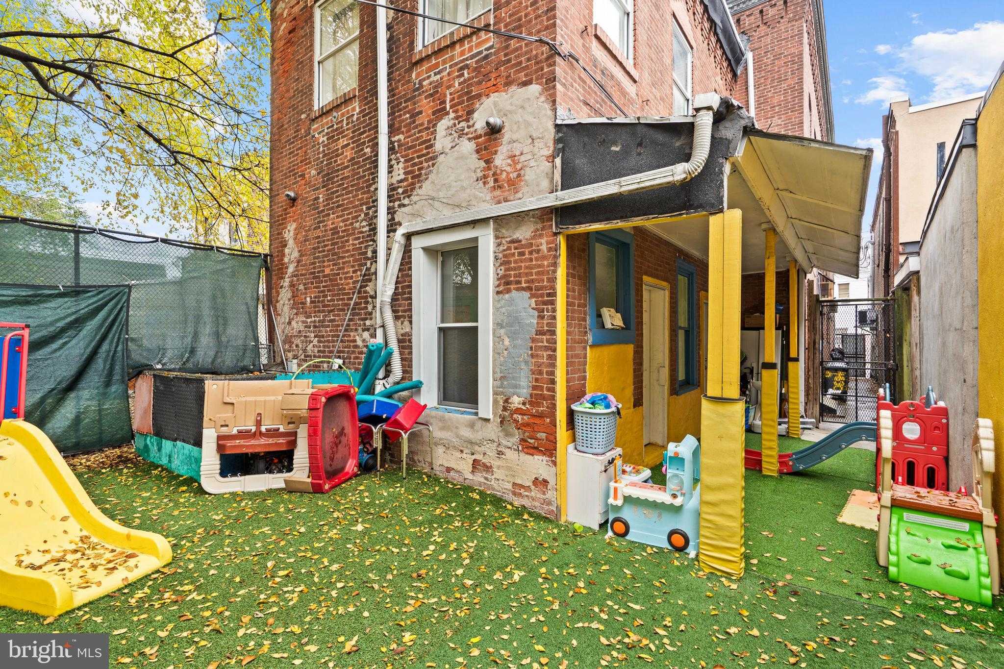 4830 Longshore Ave photo 16