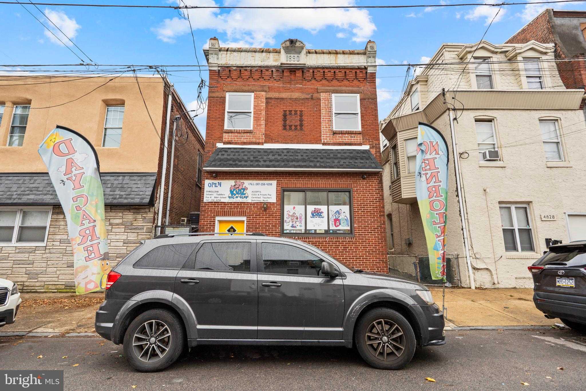 4830 Longshore Ave photo 2