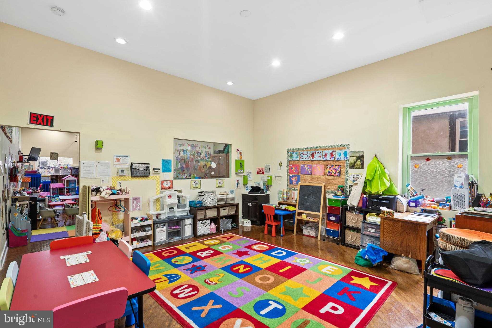 4830 Longshore Ave photo 8