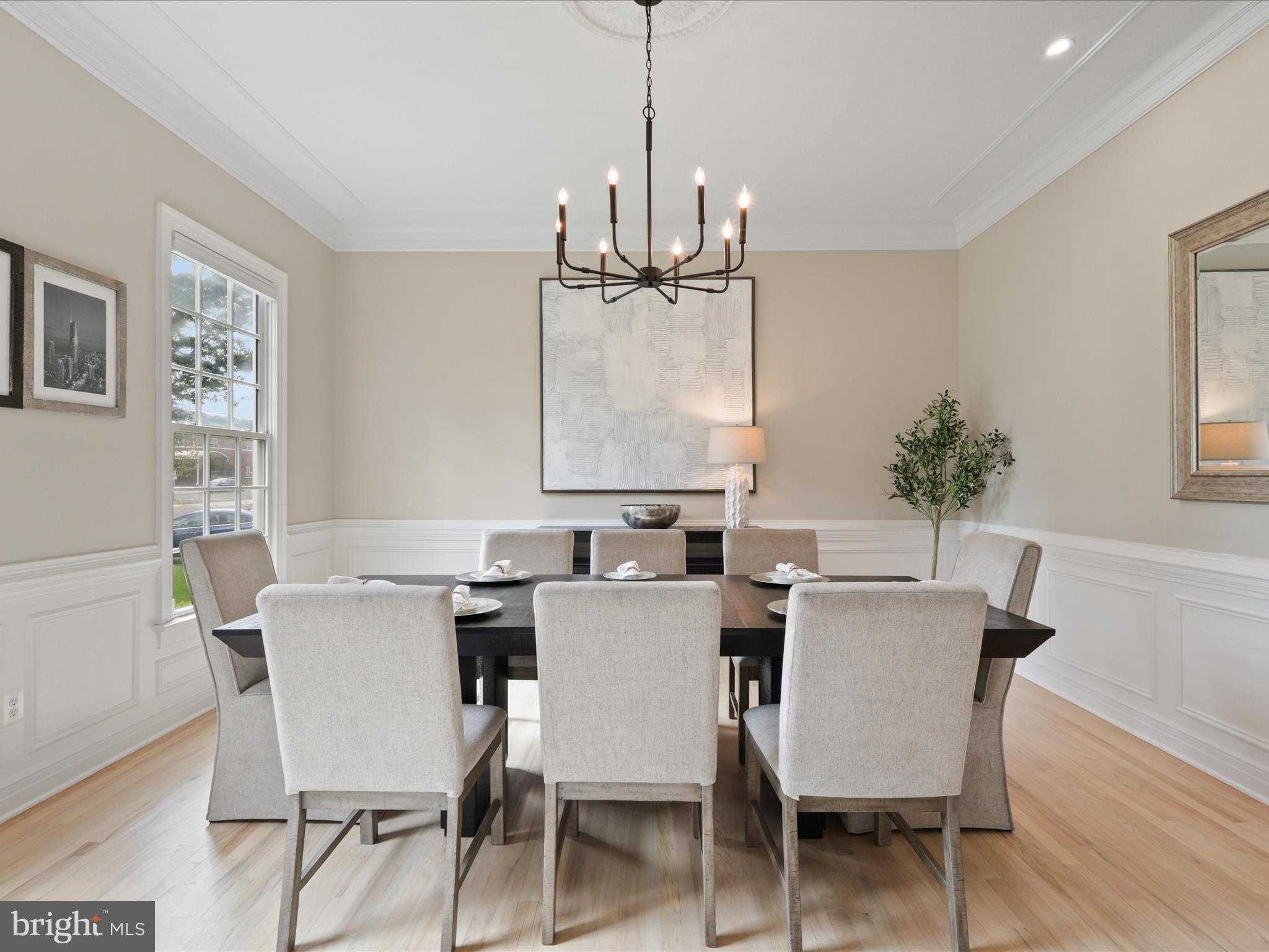 904 Locust St photo 9