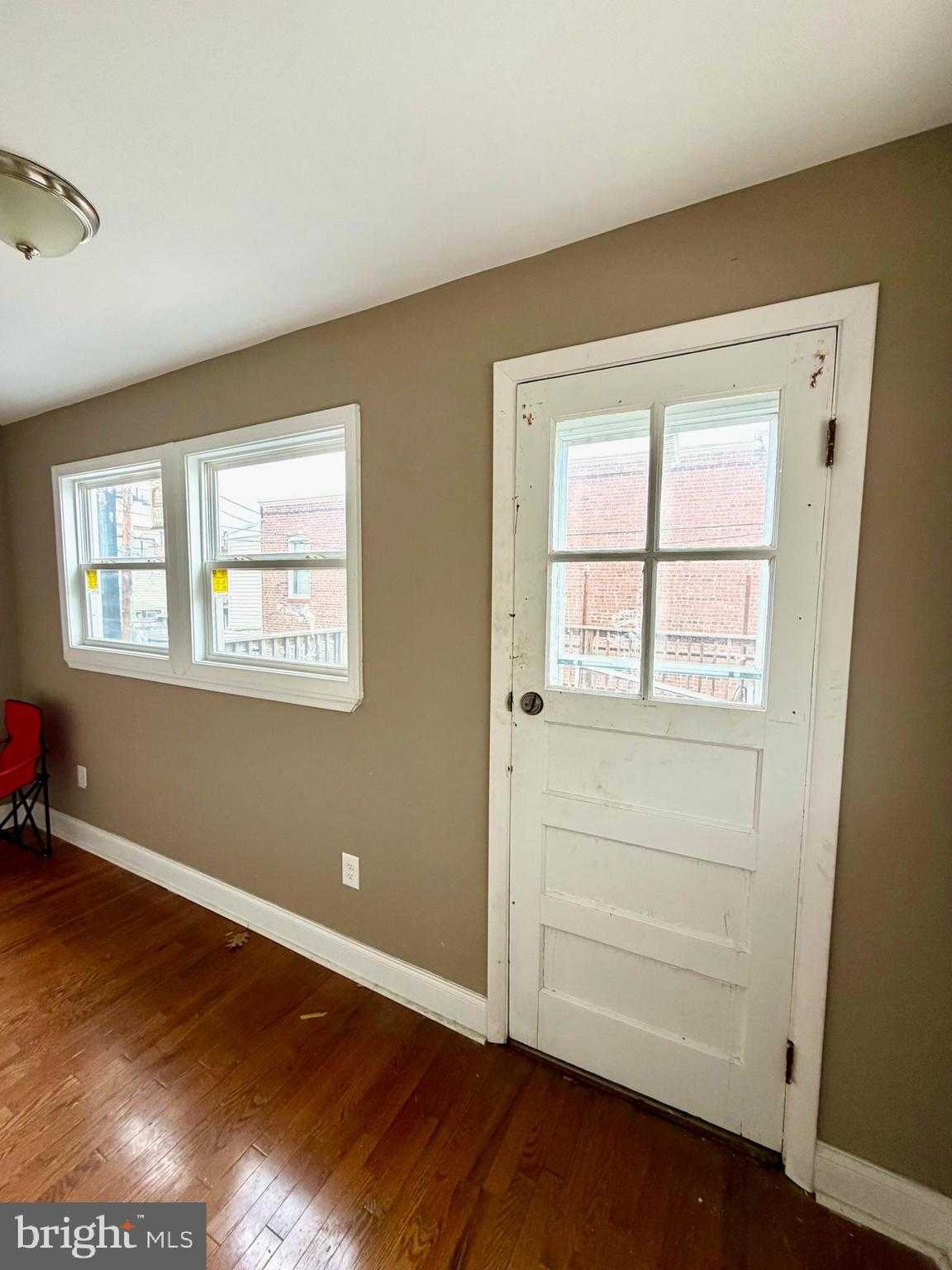 639 S Conkling St photo 53