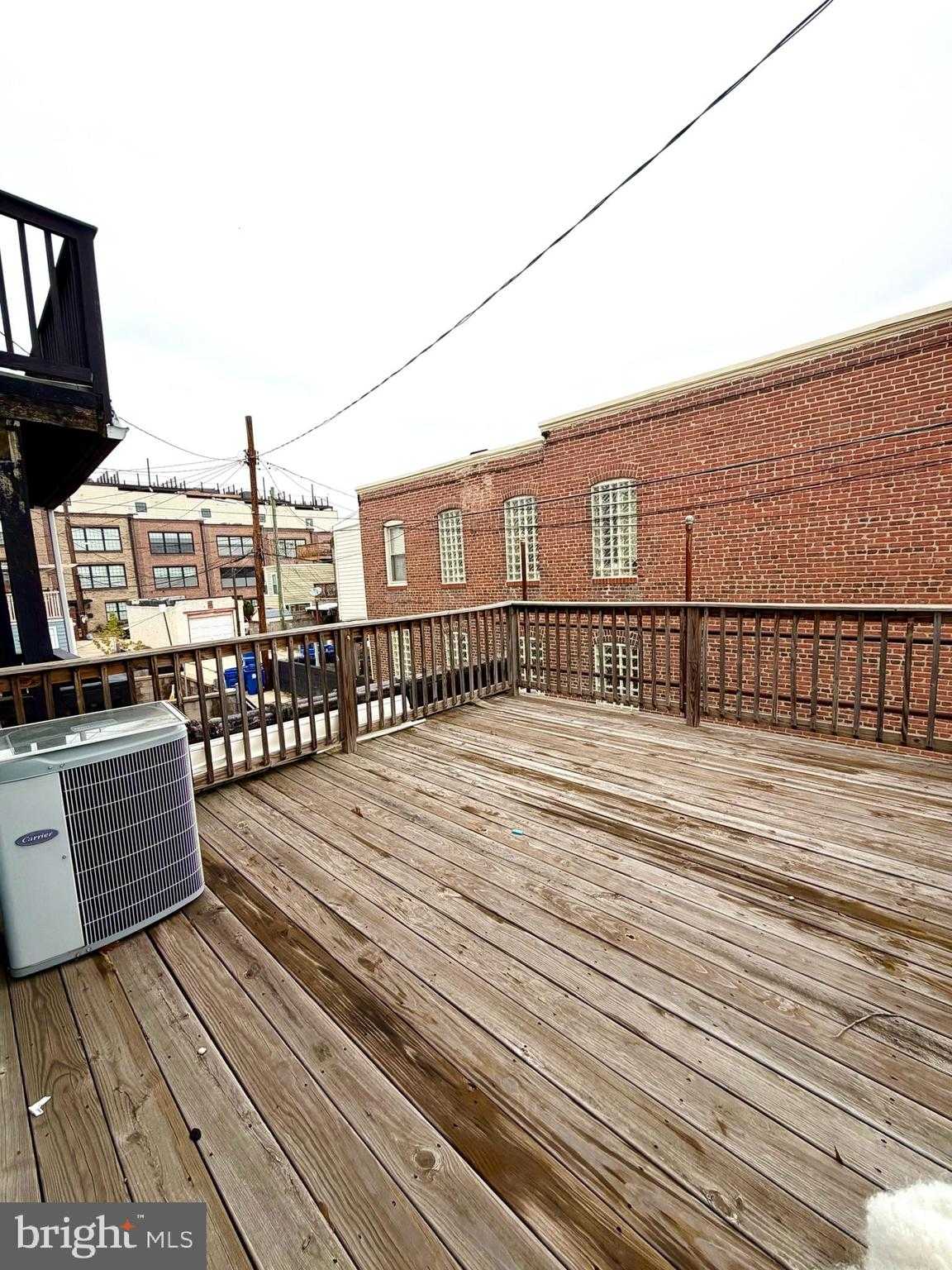 639 S Conkling St photo 55