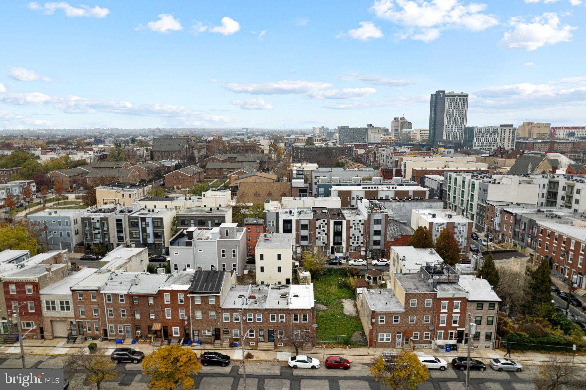 1519 W Thompson St photo 28