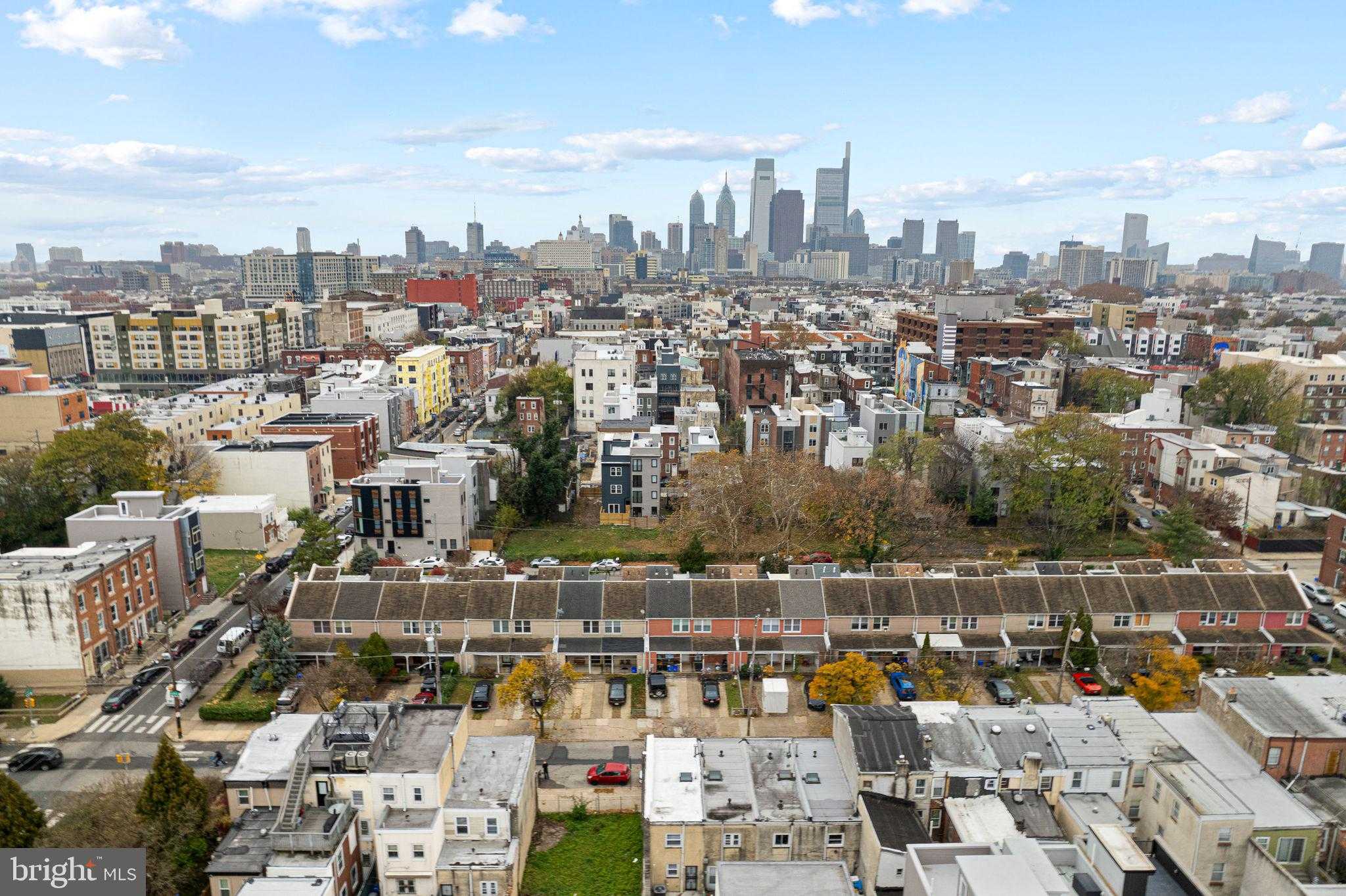 1519 W Thompson St photo 29