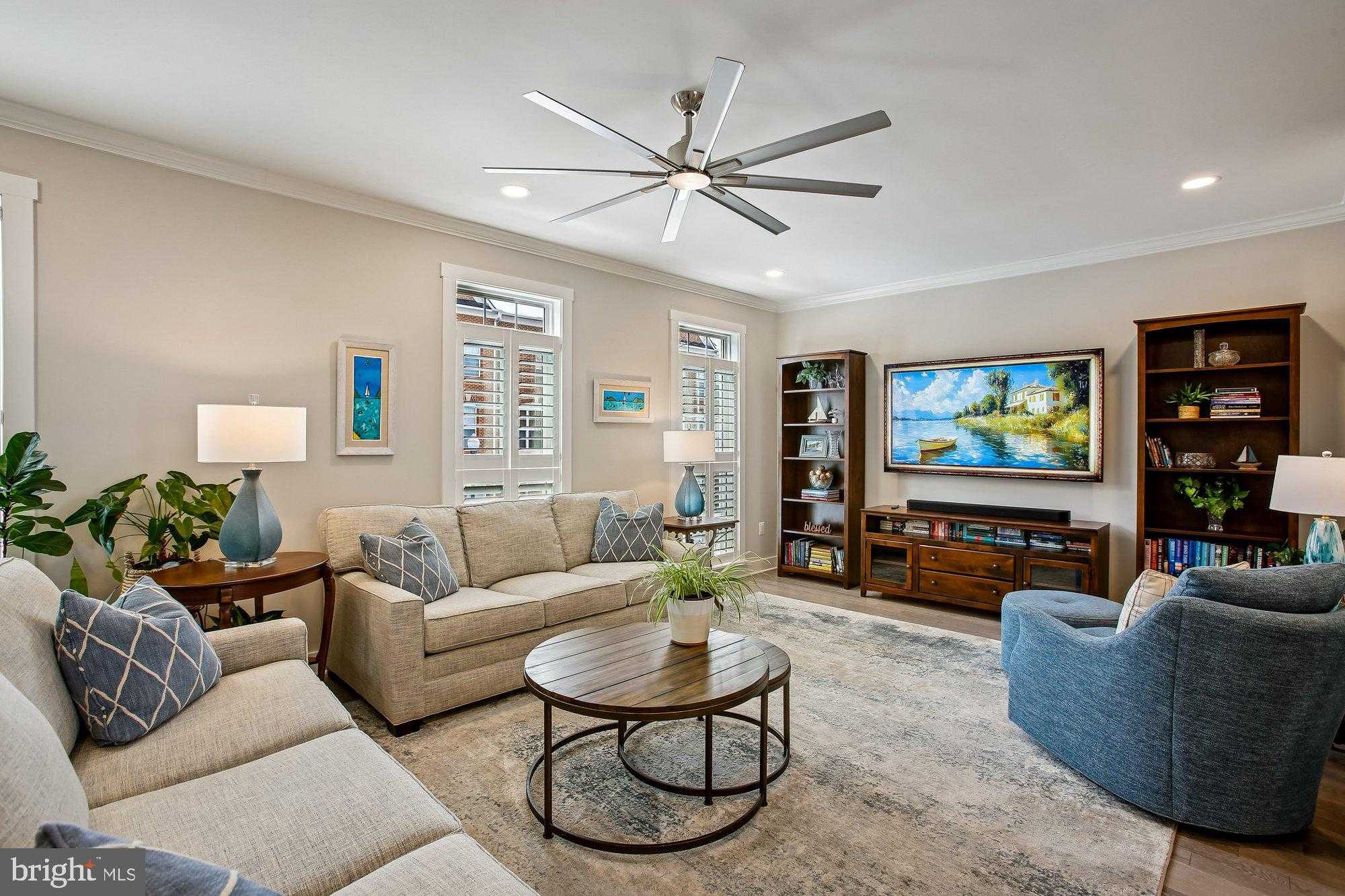 125 Fortnightly Blvd photo 10