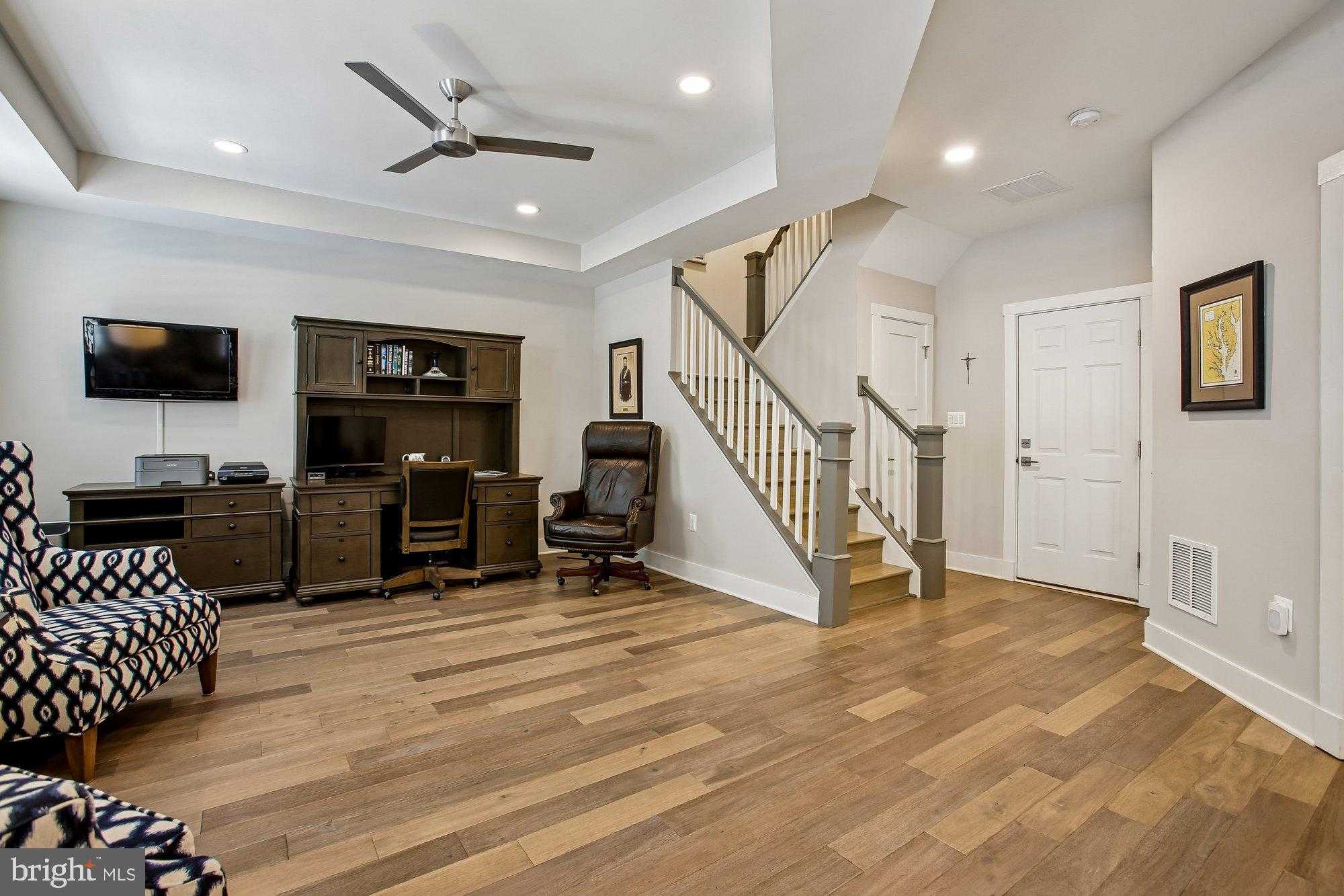 125 Fortnightly Blvd photo 29